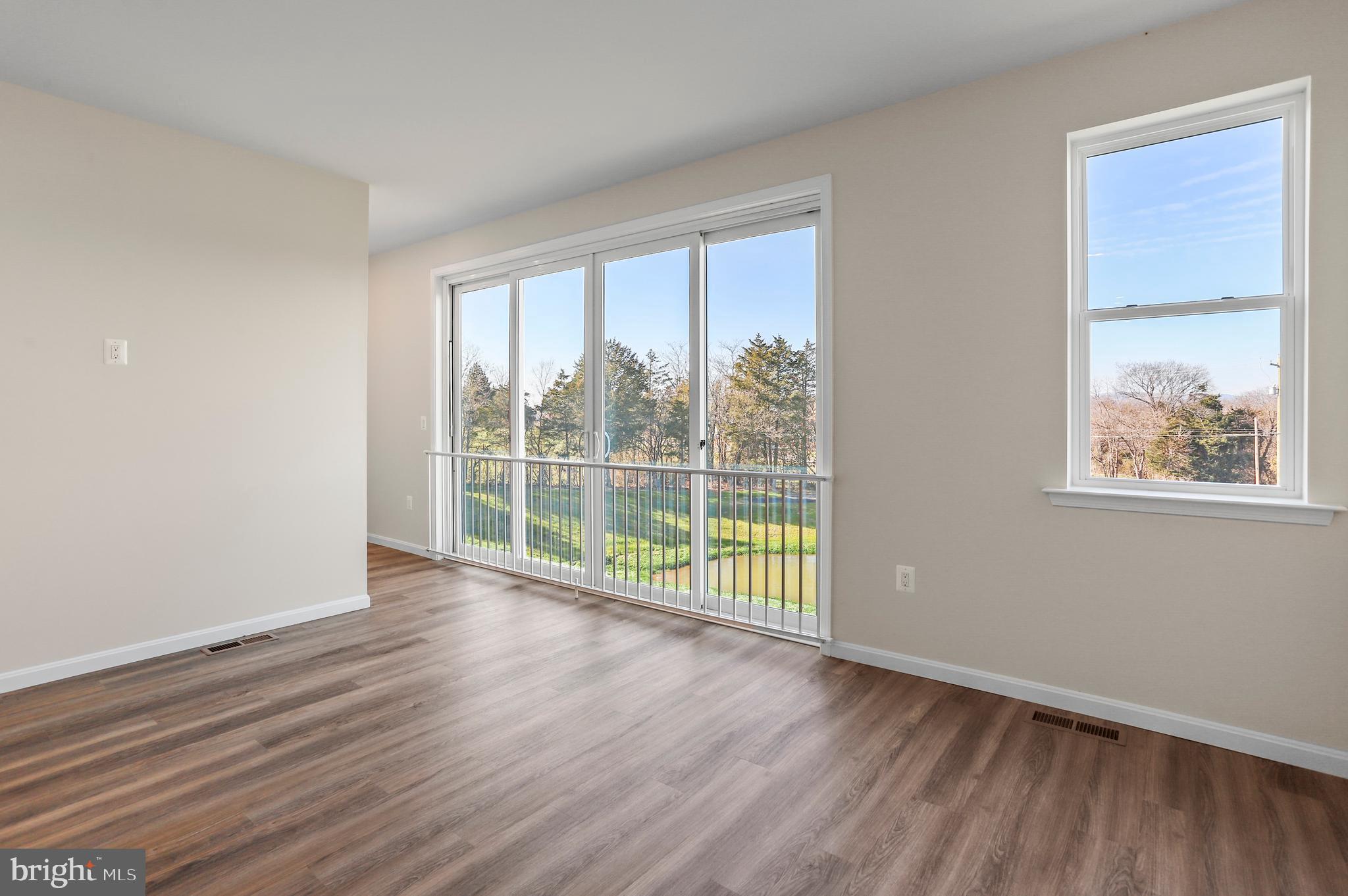 MIDDLETOWN - Residential