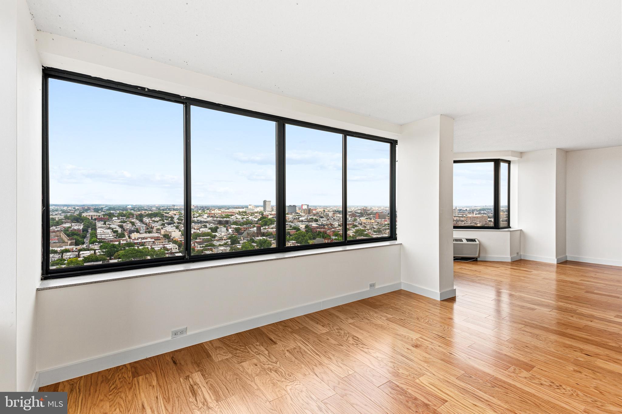 ART MUSEUM AREA - Residential