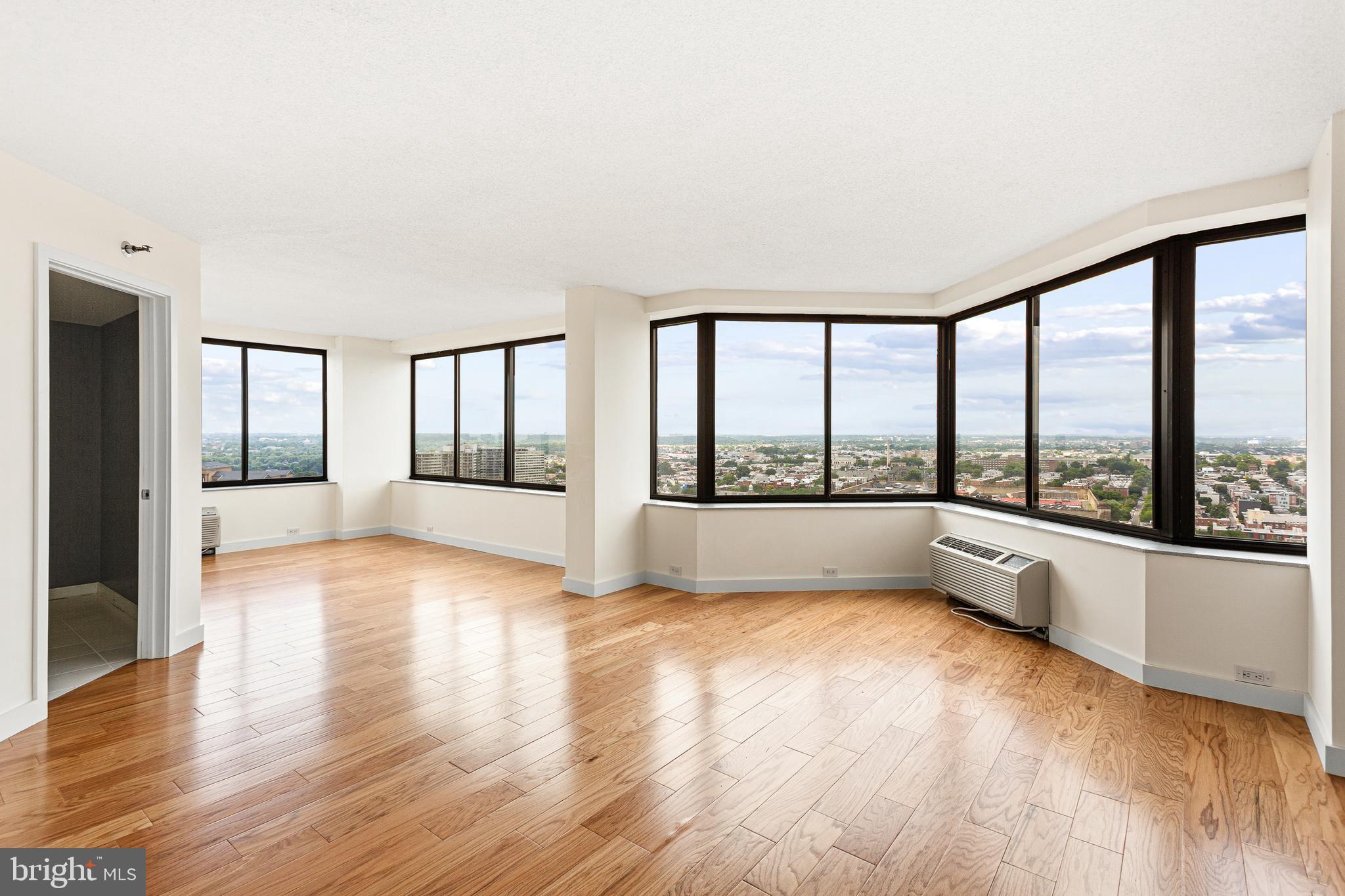 ART MUSEUM AREA - Residential