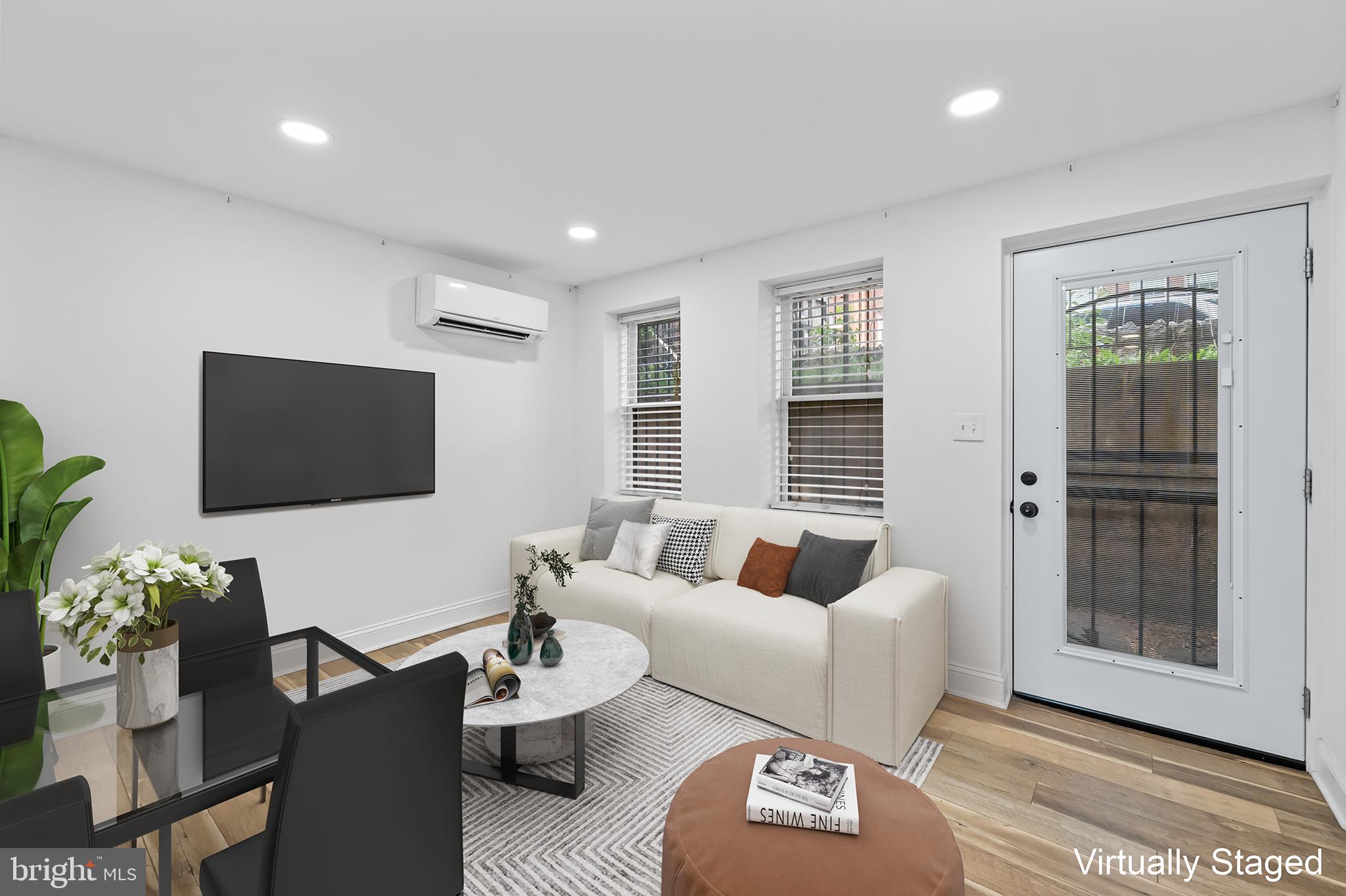 U STREET CORRIDOR - Residential