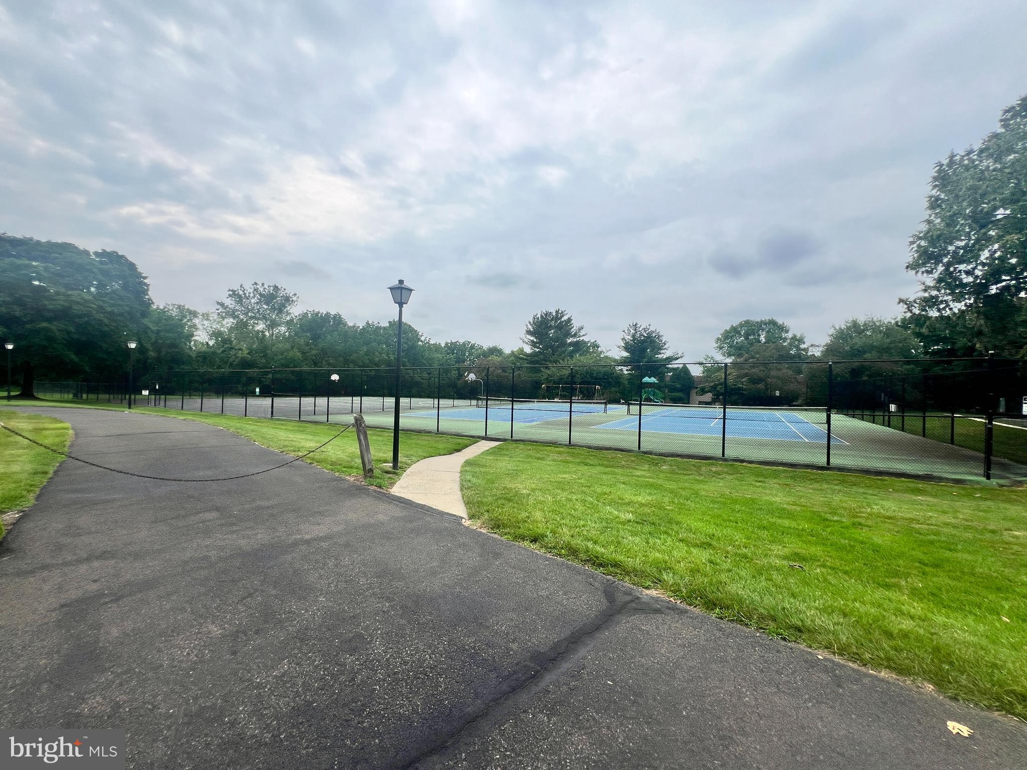 RAINTREE - Residential
