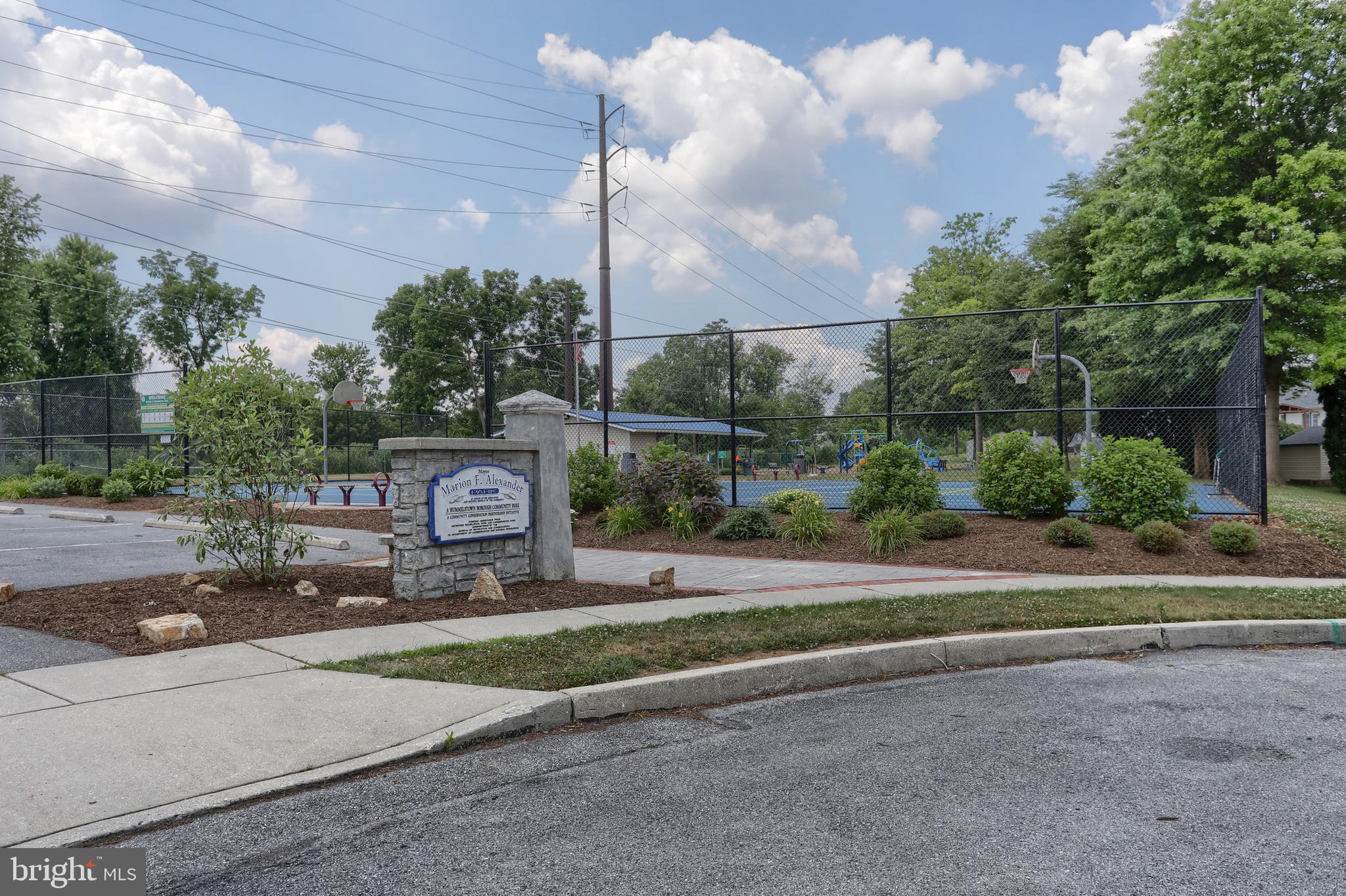 GRAYSTONE FARMS - Residential