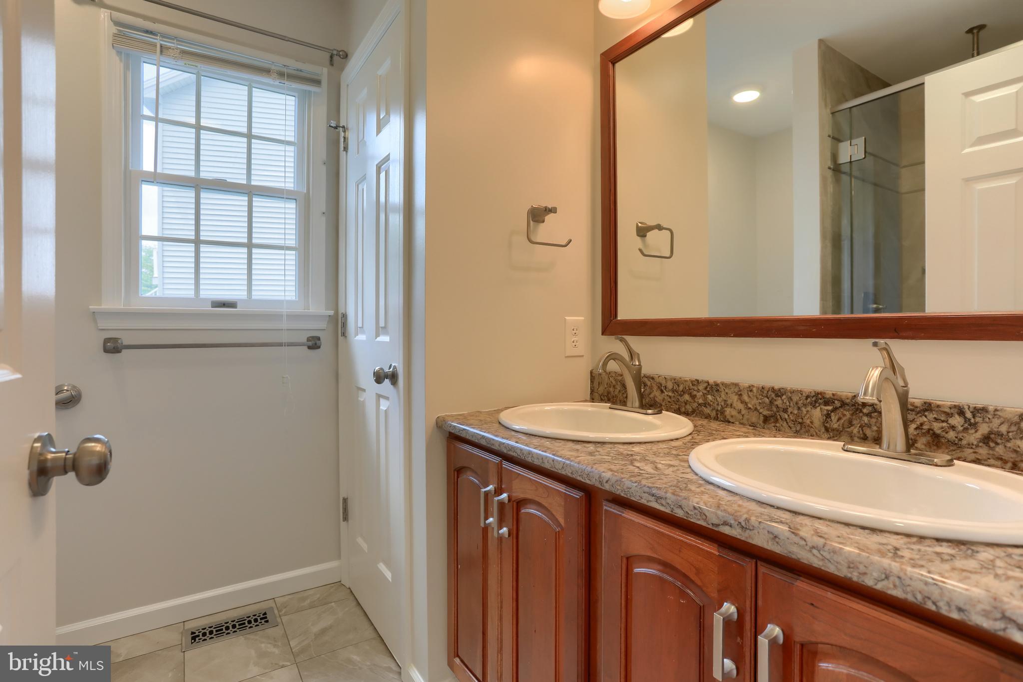 GRAYSTONE FARMS - Residential
