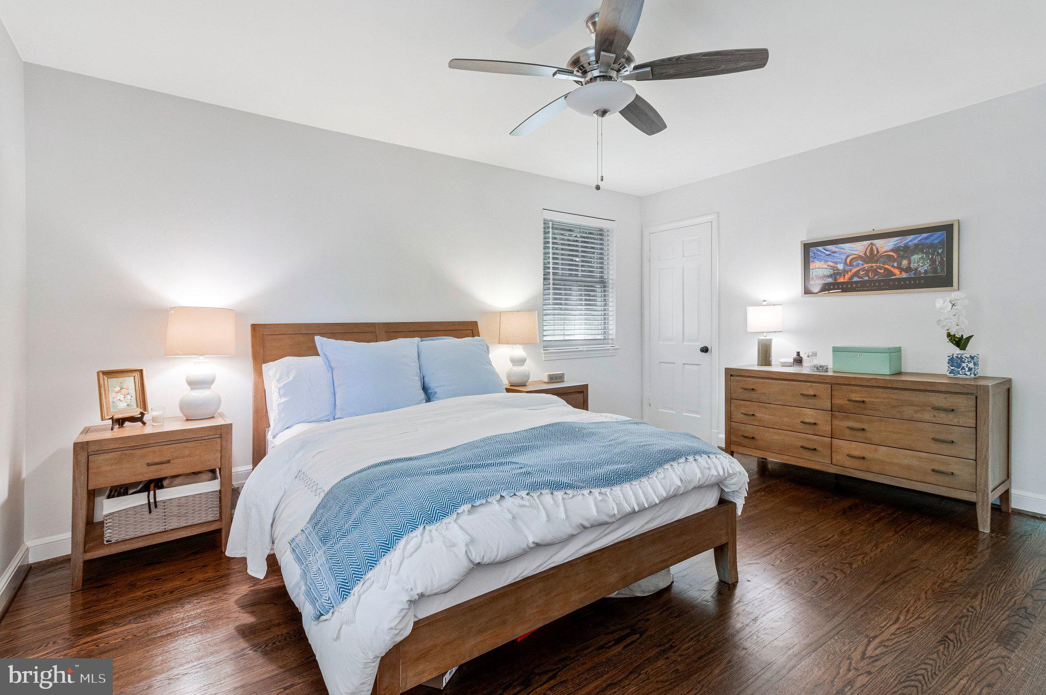 RIDGEWOOD VILLAGE - Residential