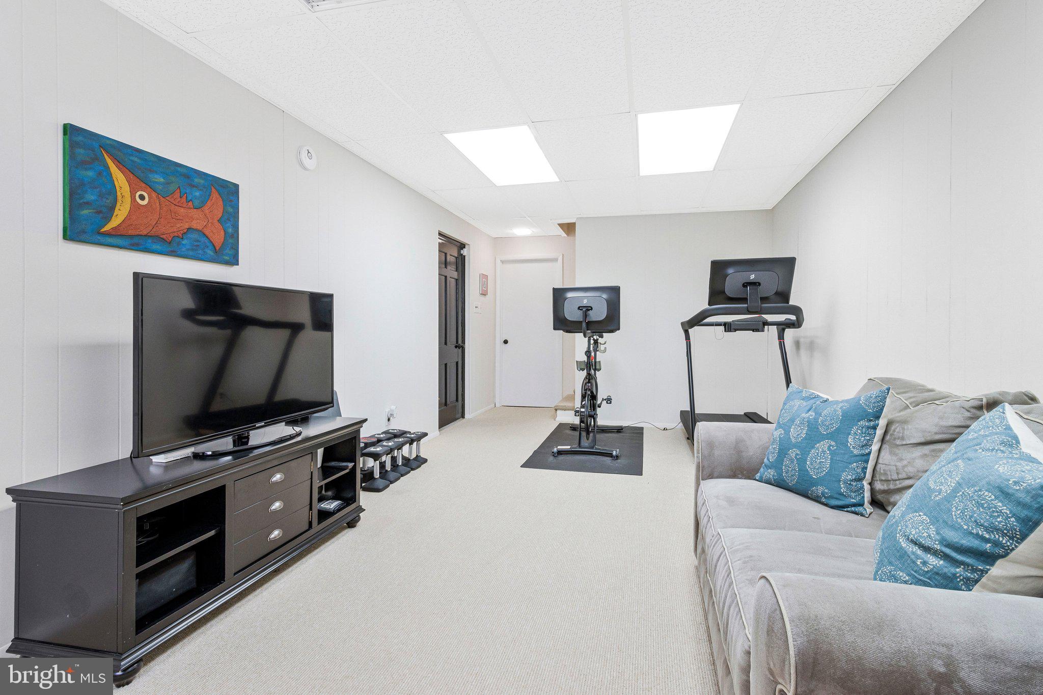 RIDGEWOOD VILLAGE - Residential