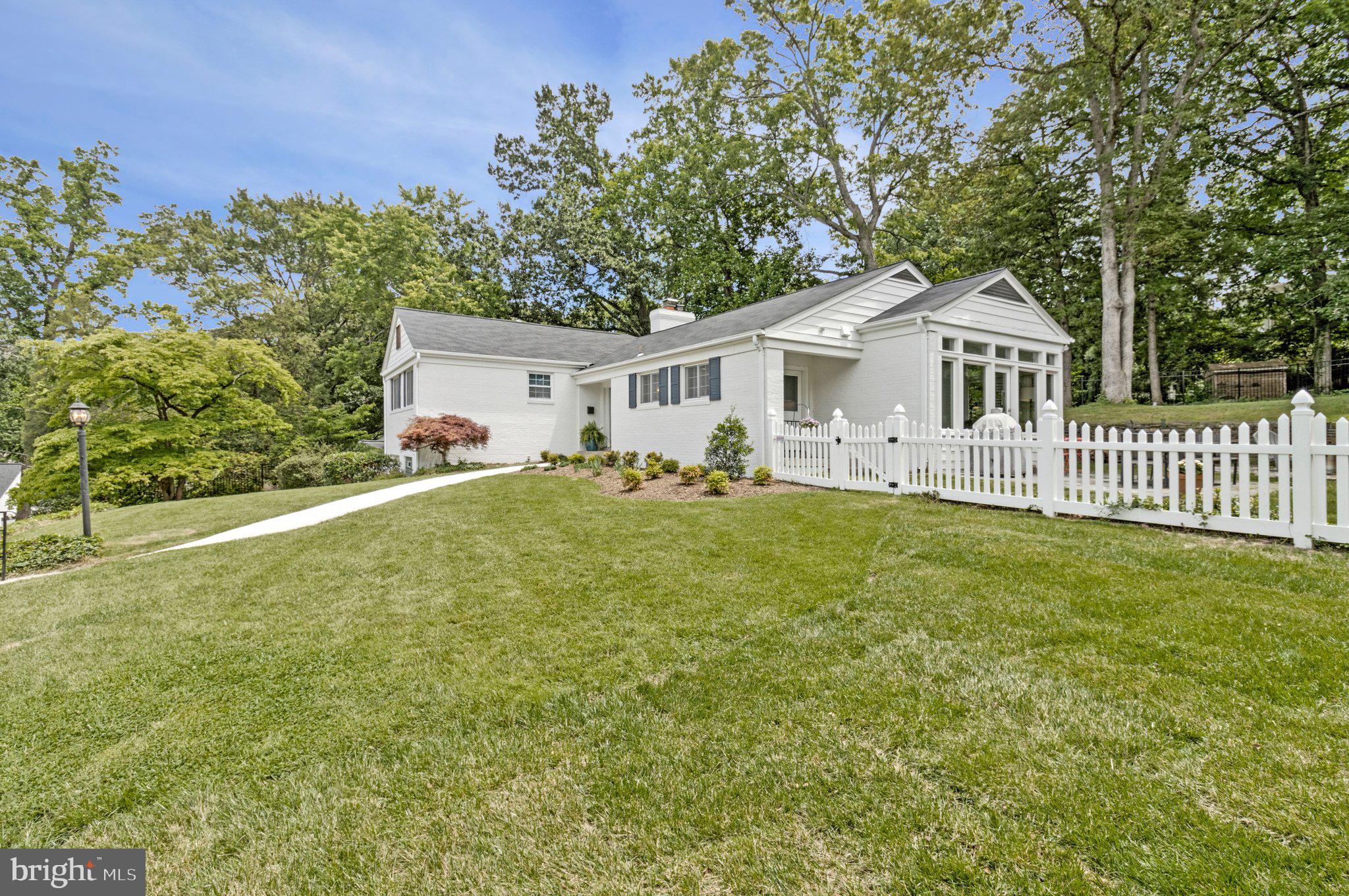 RIDGEWOOD VILLAGE - Residential