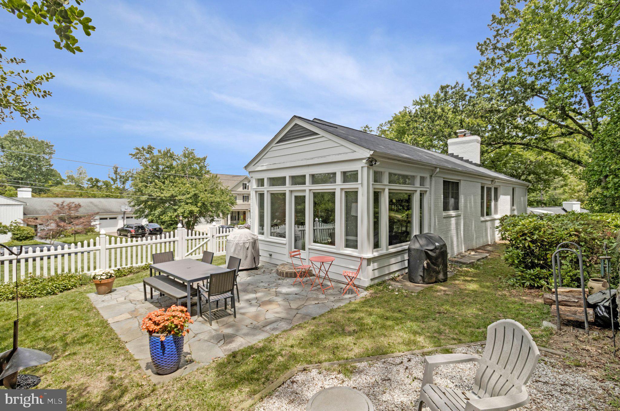 RIDGEWOOD VILLAGE - Residential