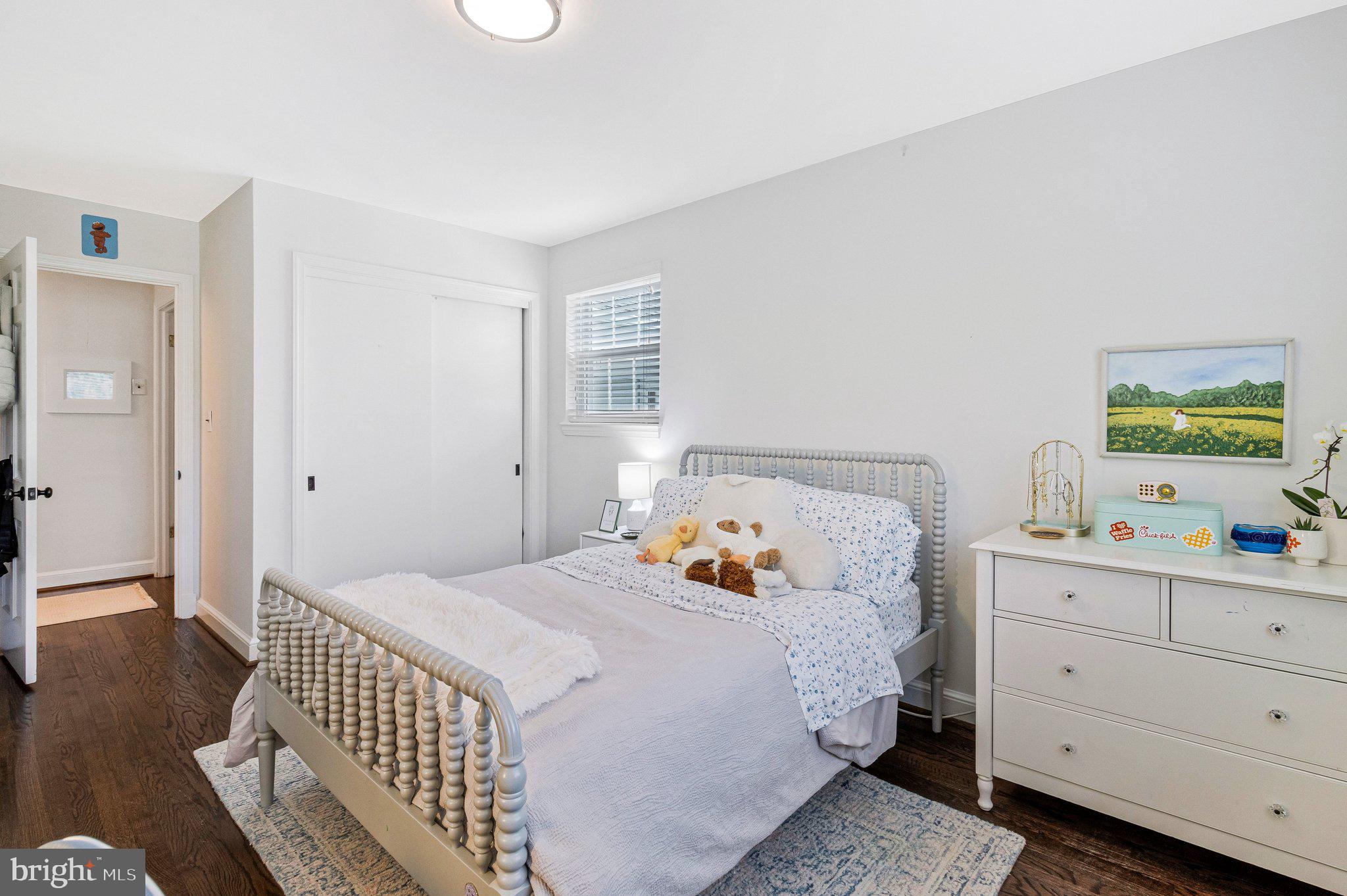 RIDGEWOOD VILLAGE - Residential