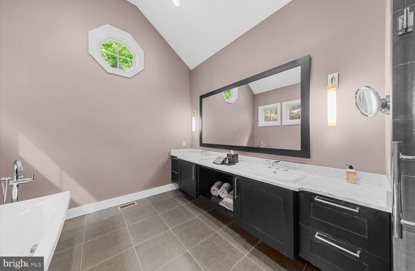 NORTH REHOBOTH - Residential