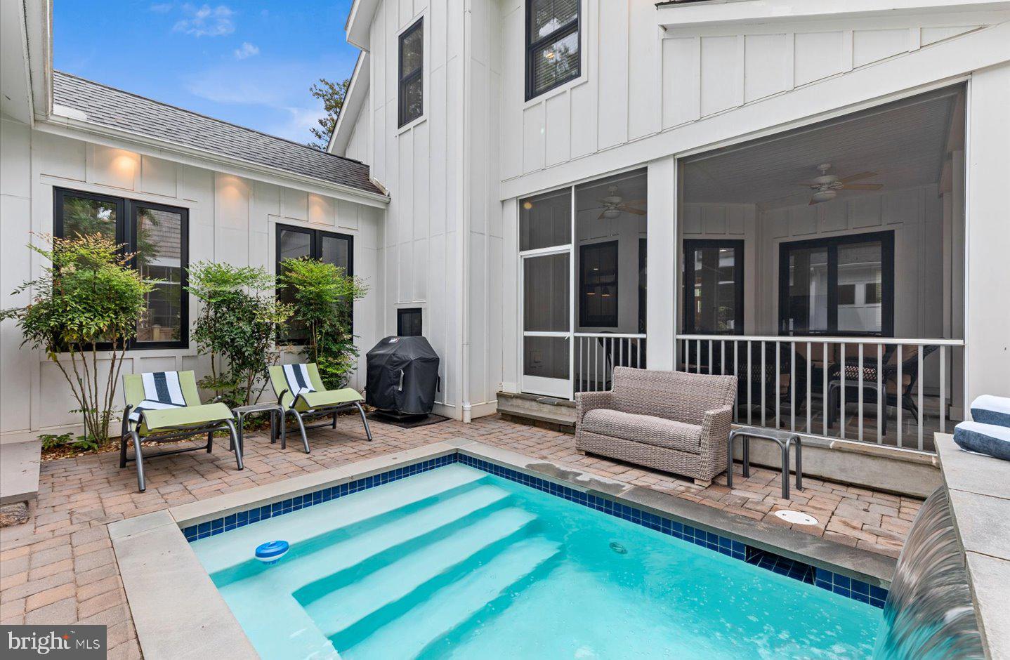 NORTH REHOBOTH - Residential
