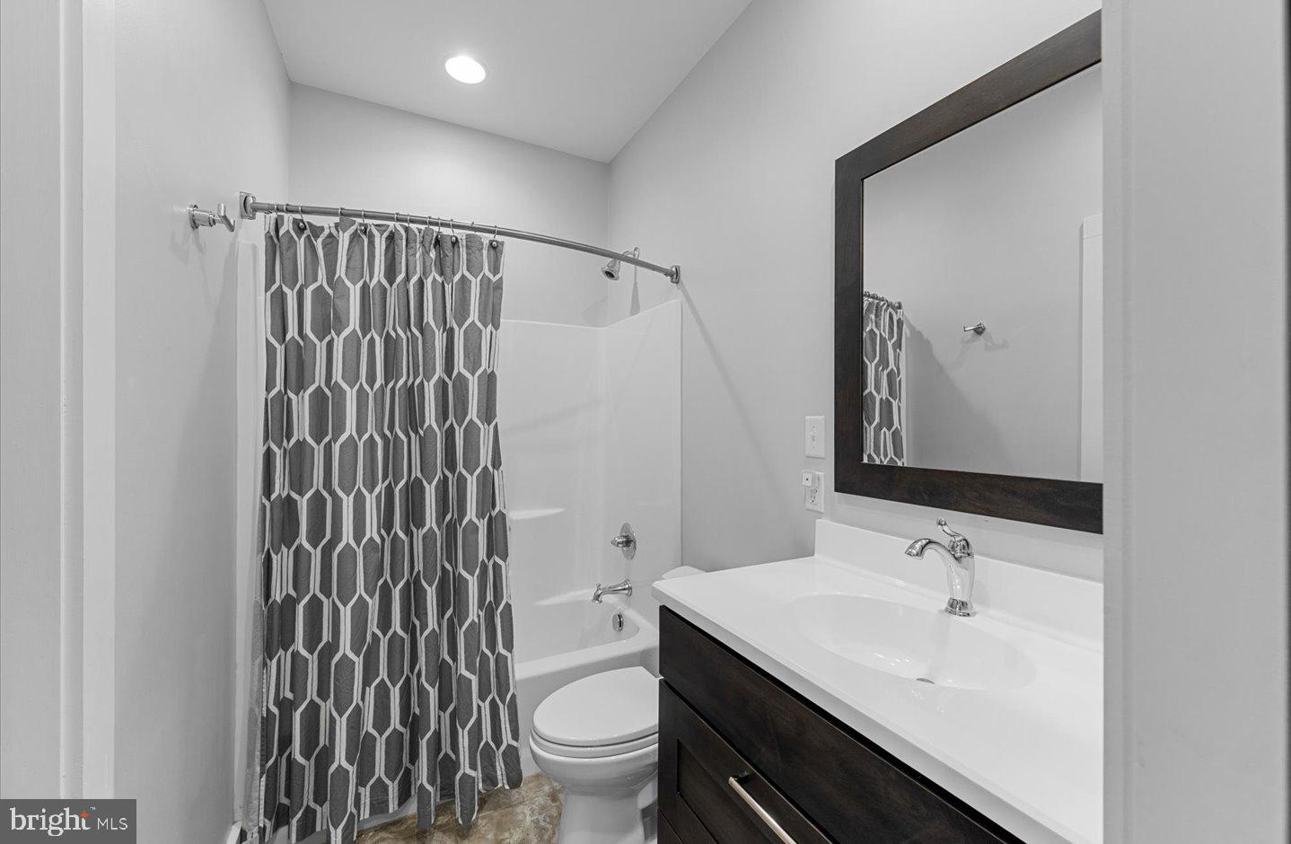 NORTH REHOBOTH - Residential