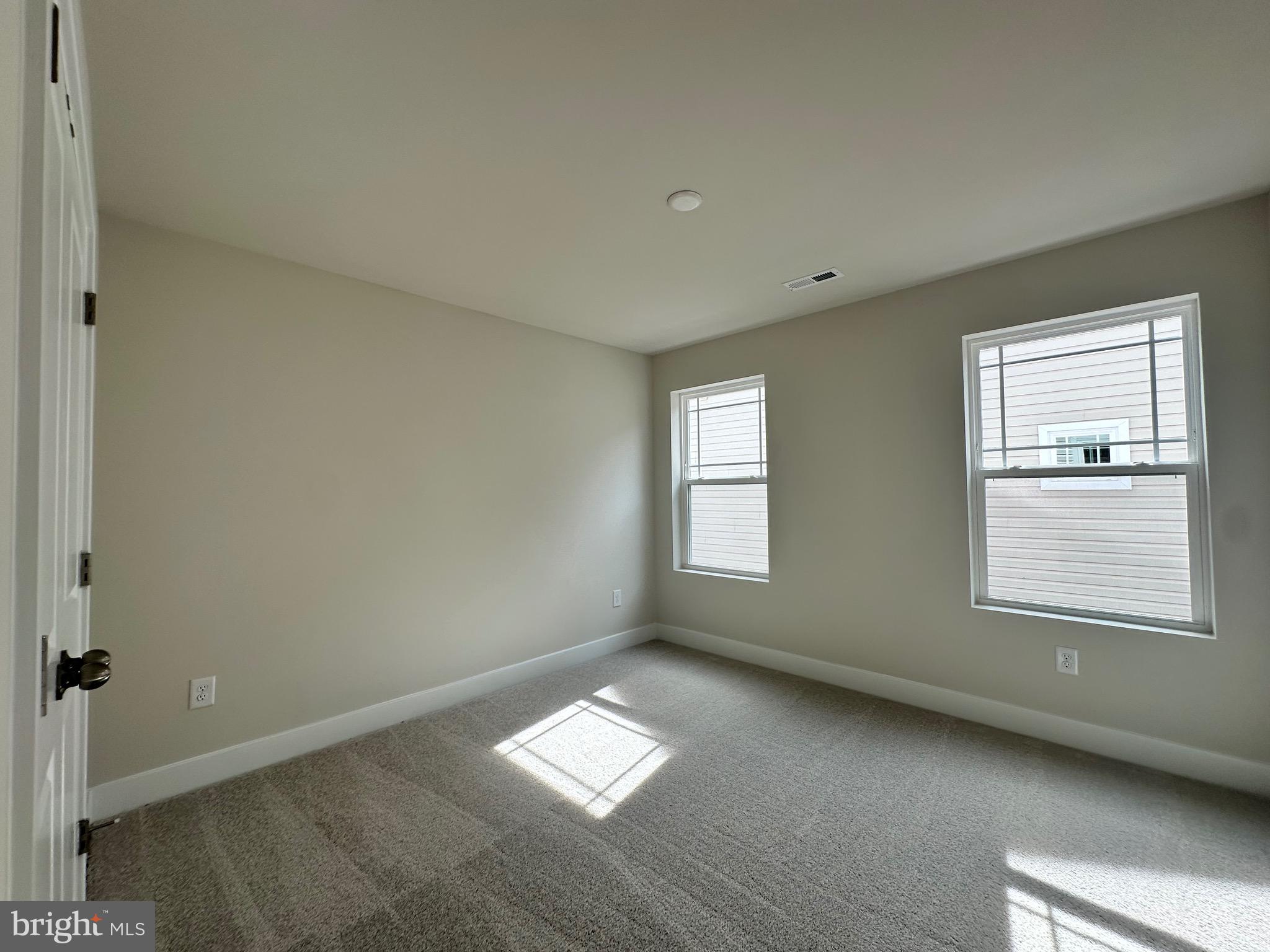 ST CHARLES - Residential