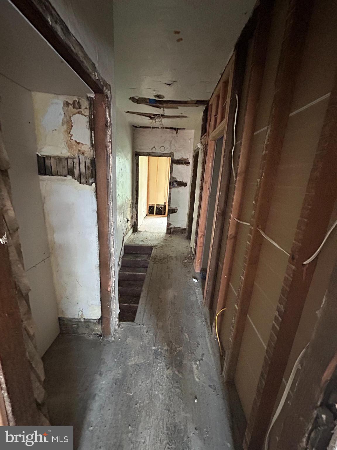 POINT BREEZE - Residential