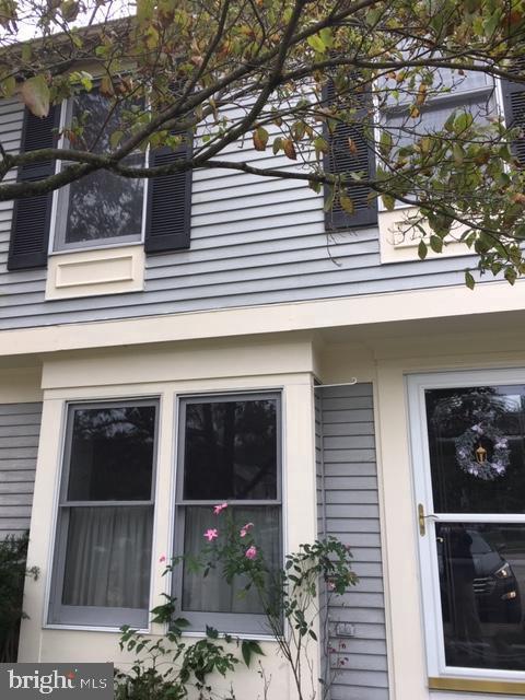 BRAEBROOKE - Residential Lease