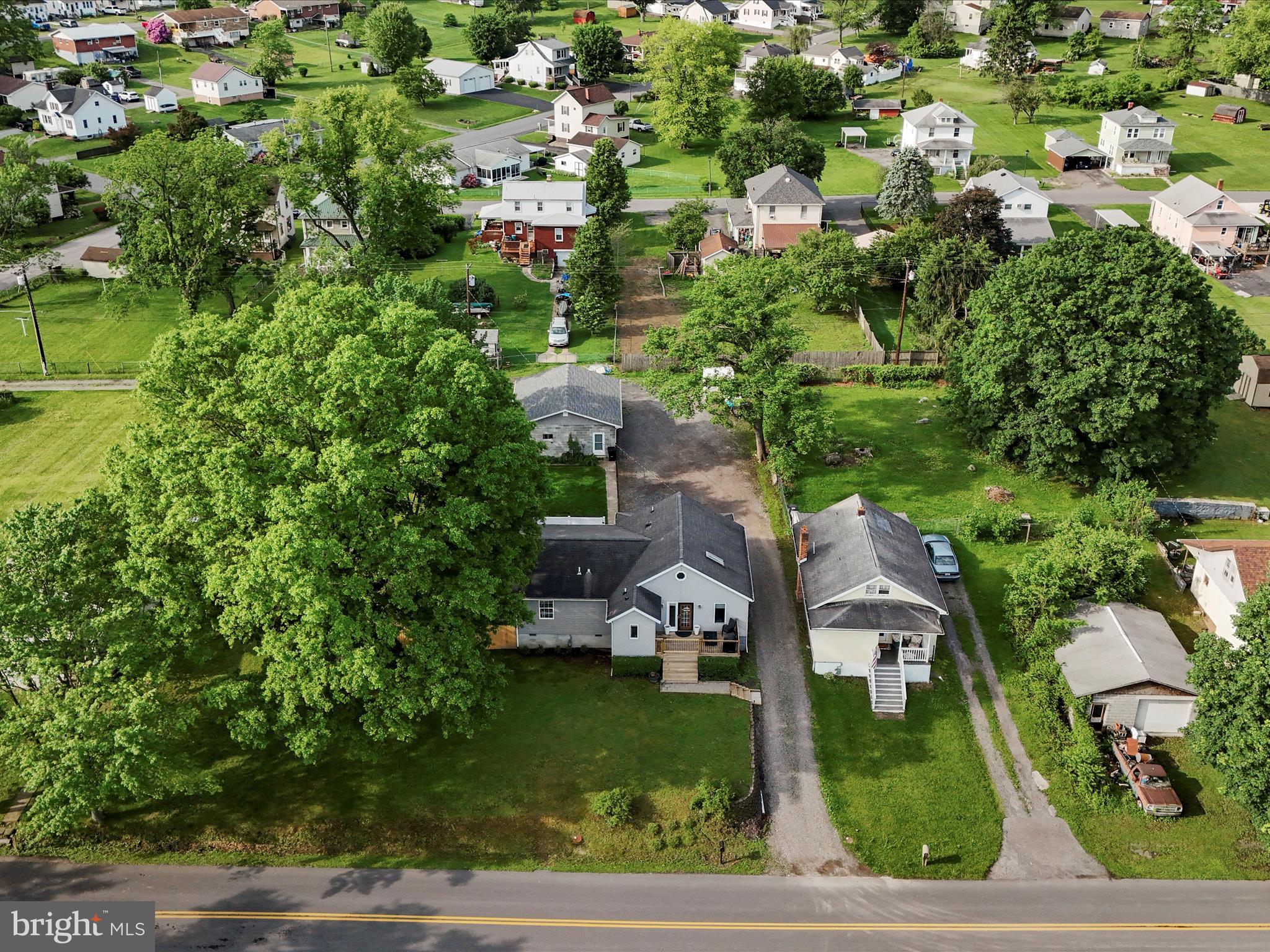CRESAPTOWN - Residential