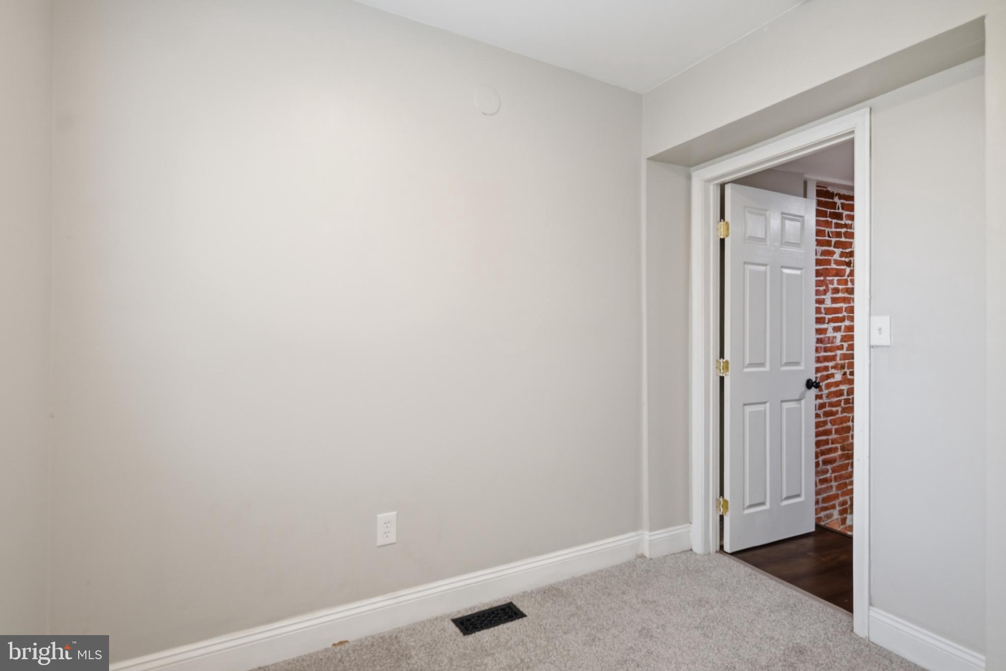 UPPER FELLS POINT - Residential
