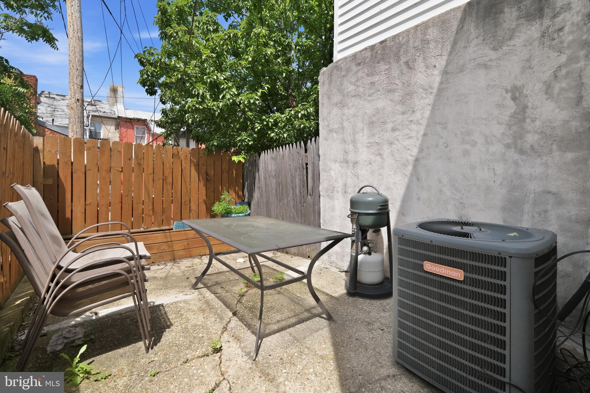 UPPER FELLS POINT - Residential