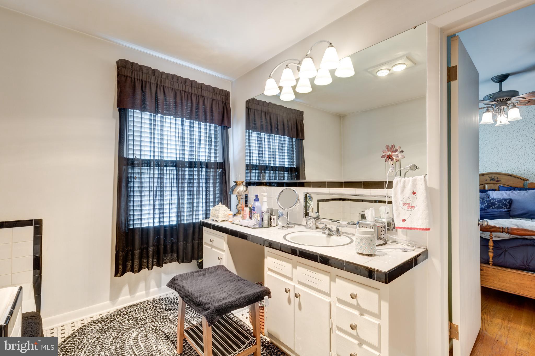 WINCHESTER PARK - Residential