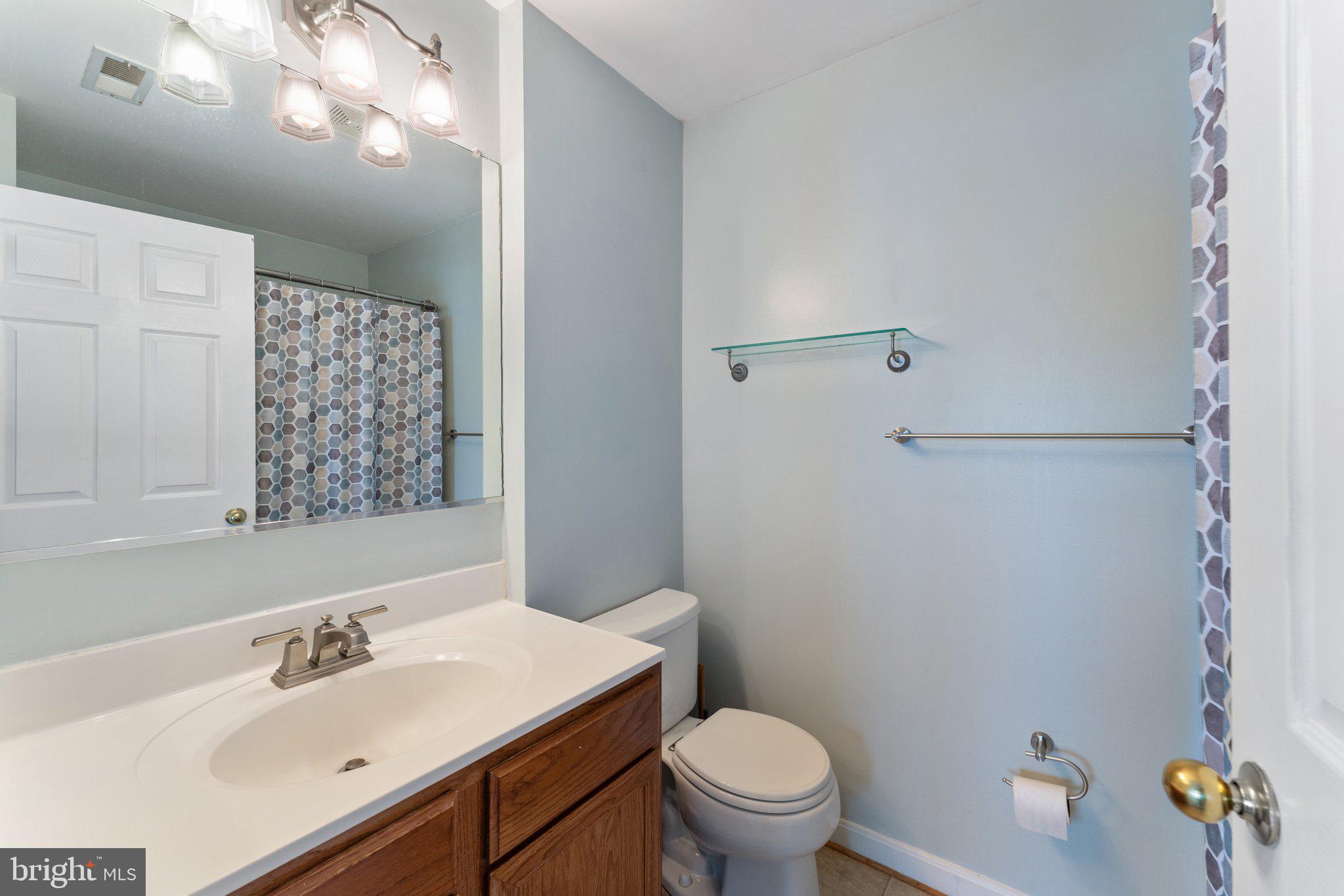 STRATFORD CONDOS - Residential
