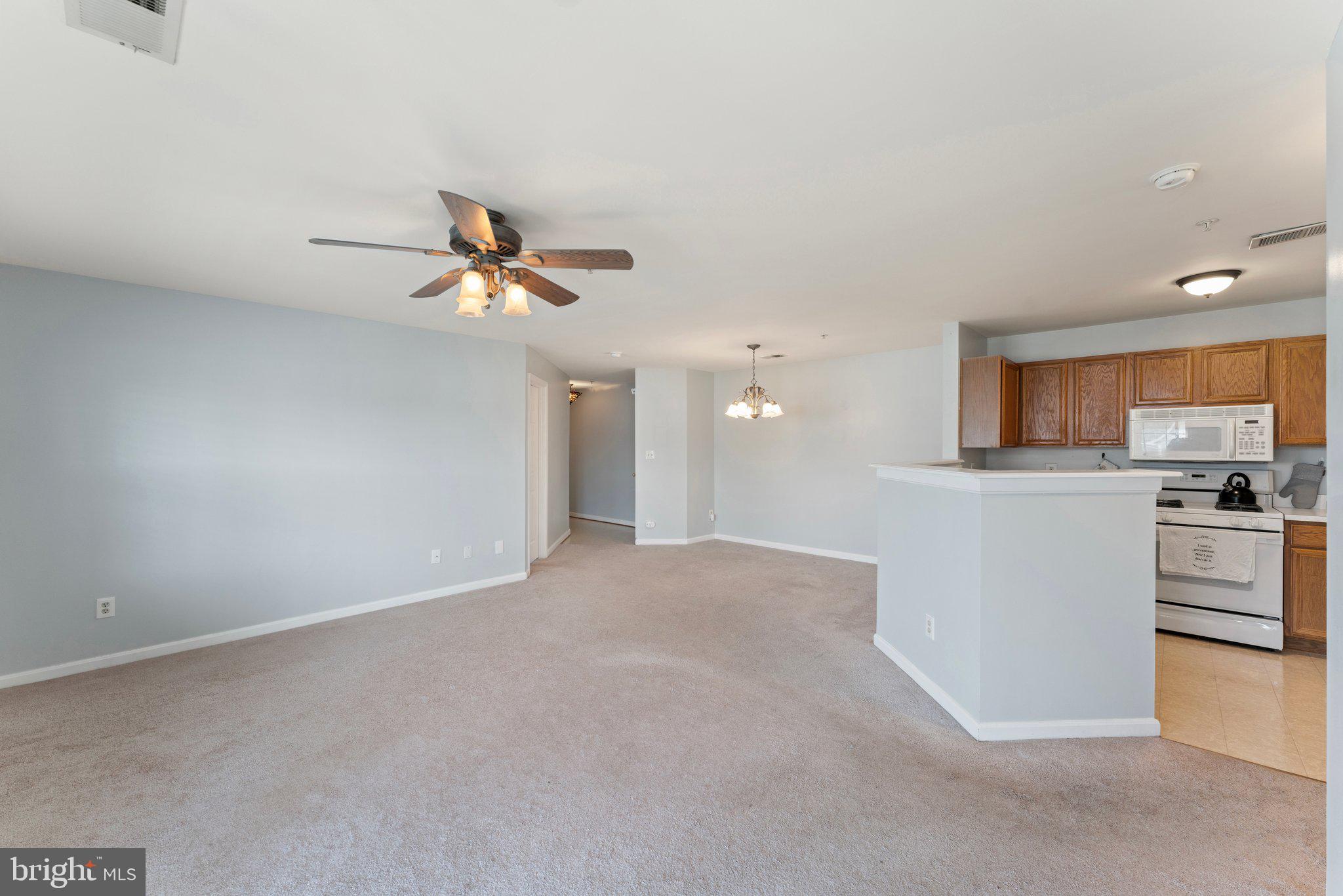 STRATFORD CONDOS - Residential