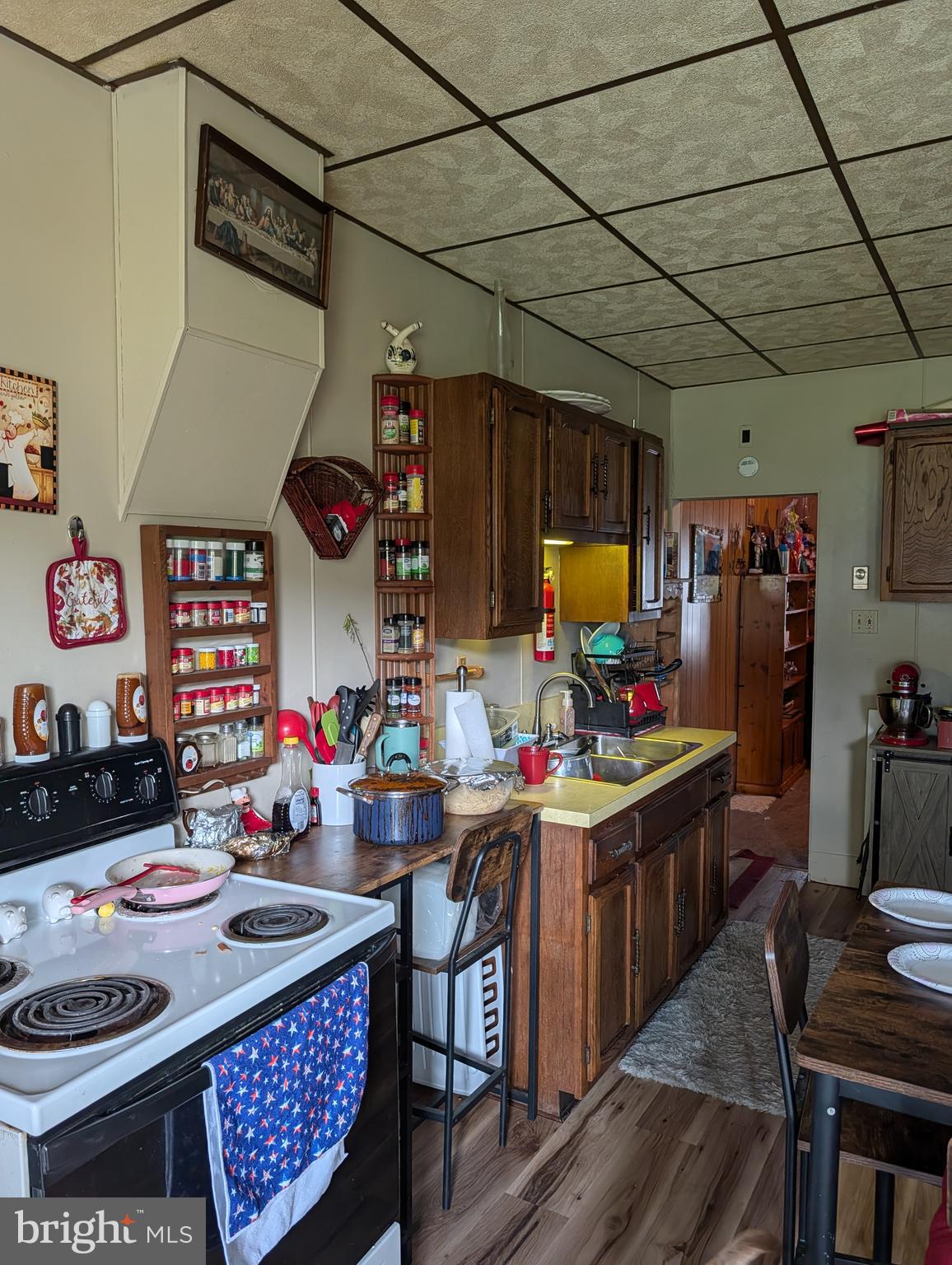MOUNT CARMEL AREA - Residential