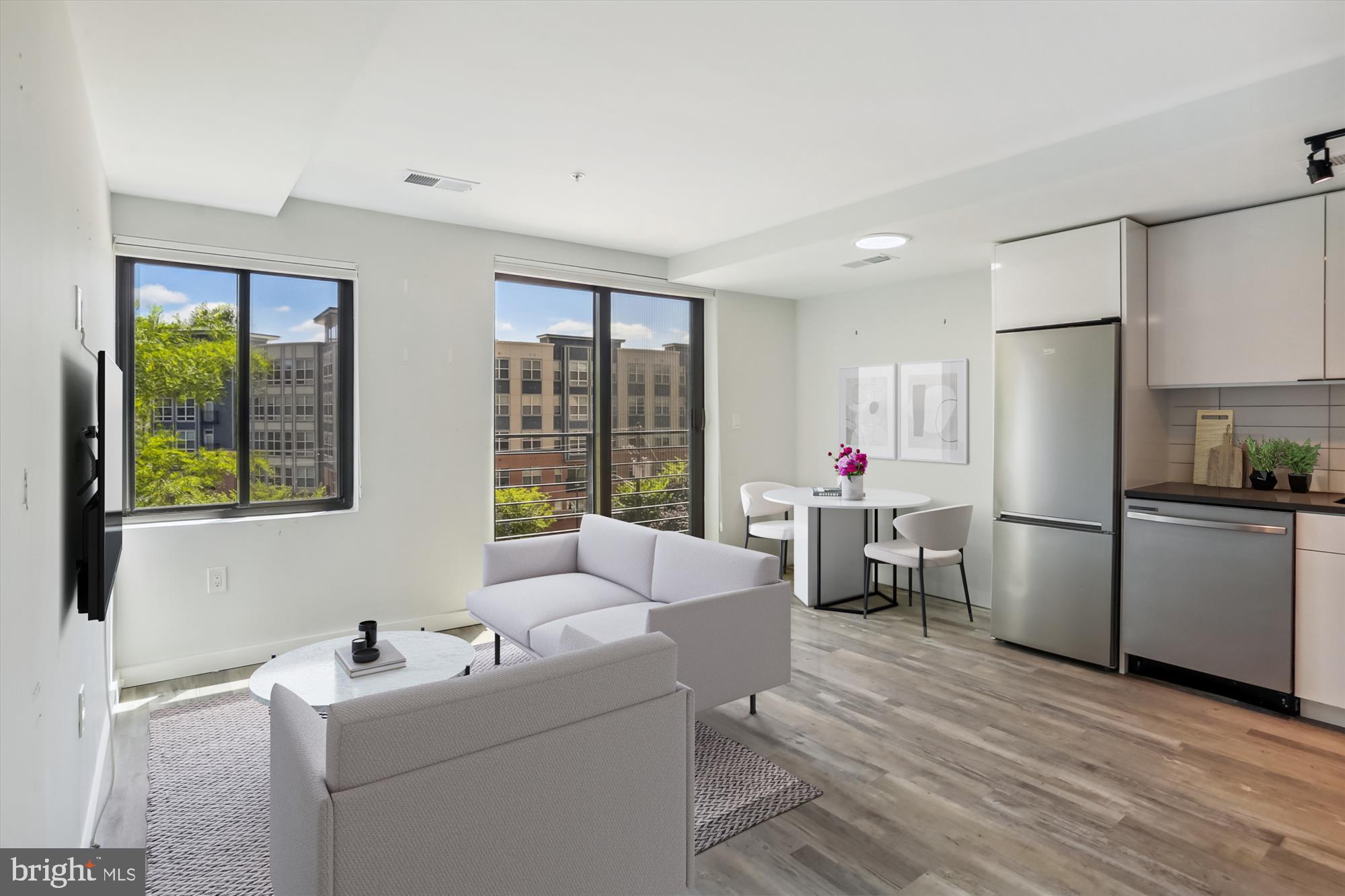 DOWNTOWN SILVER SPRING - Residential