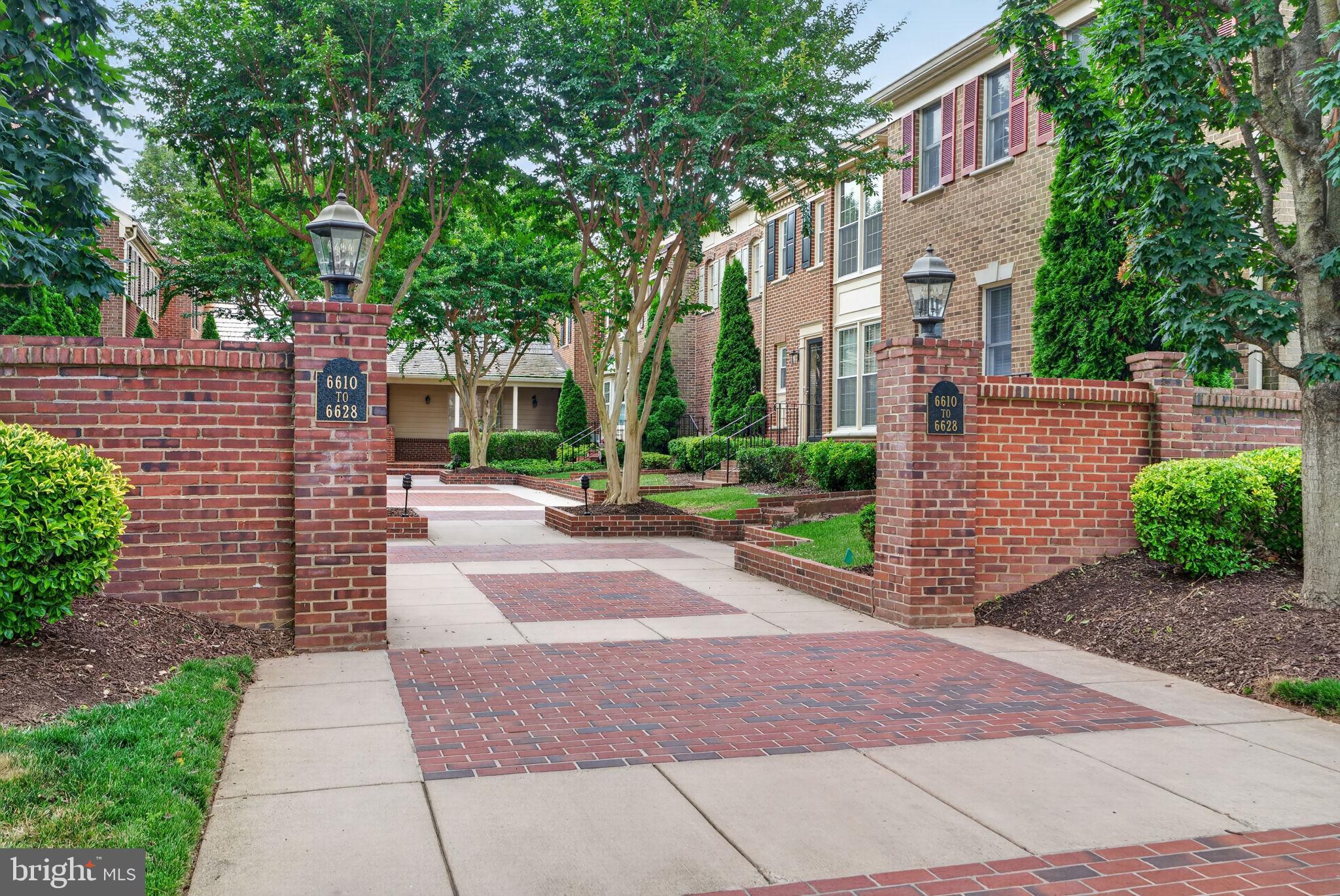 INGLESIDE - Residential