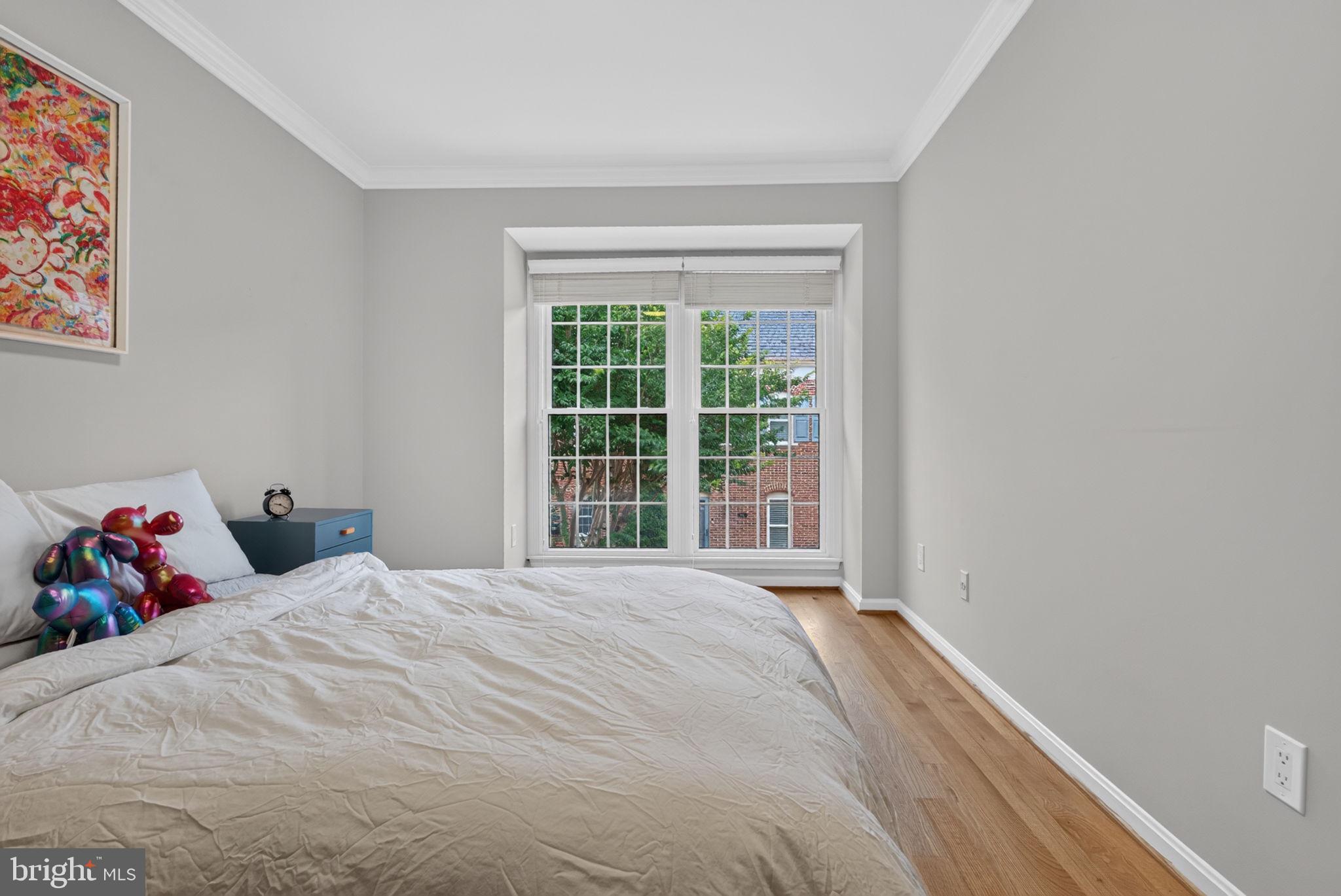 INGLESIDE - Residential