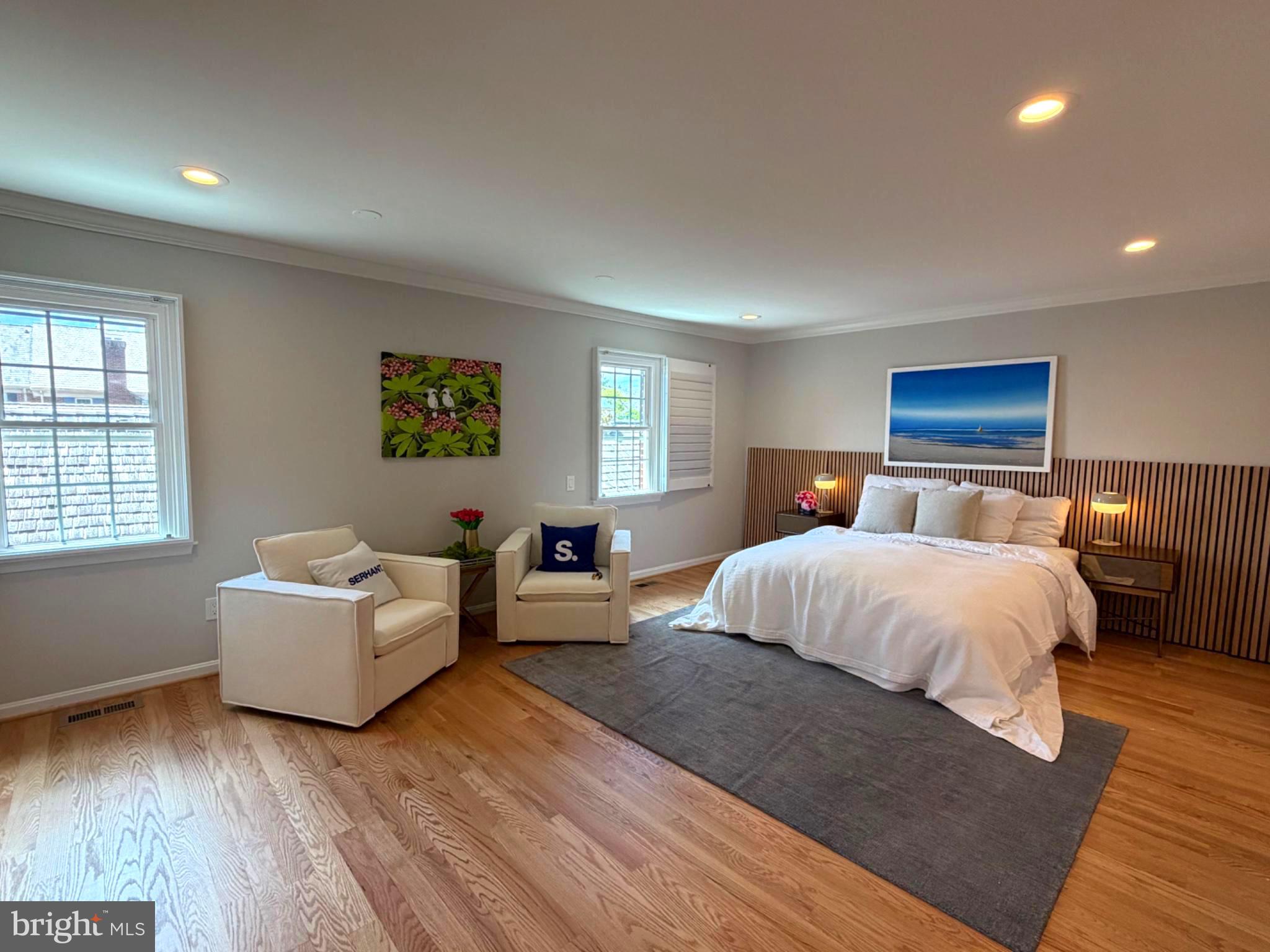 INGLESIDE - Residential