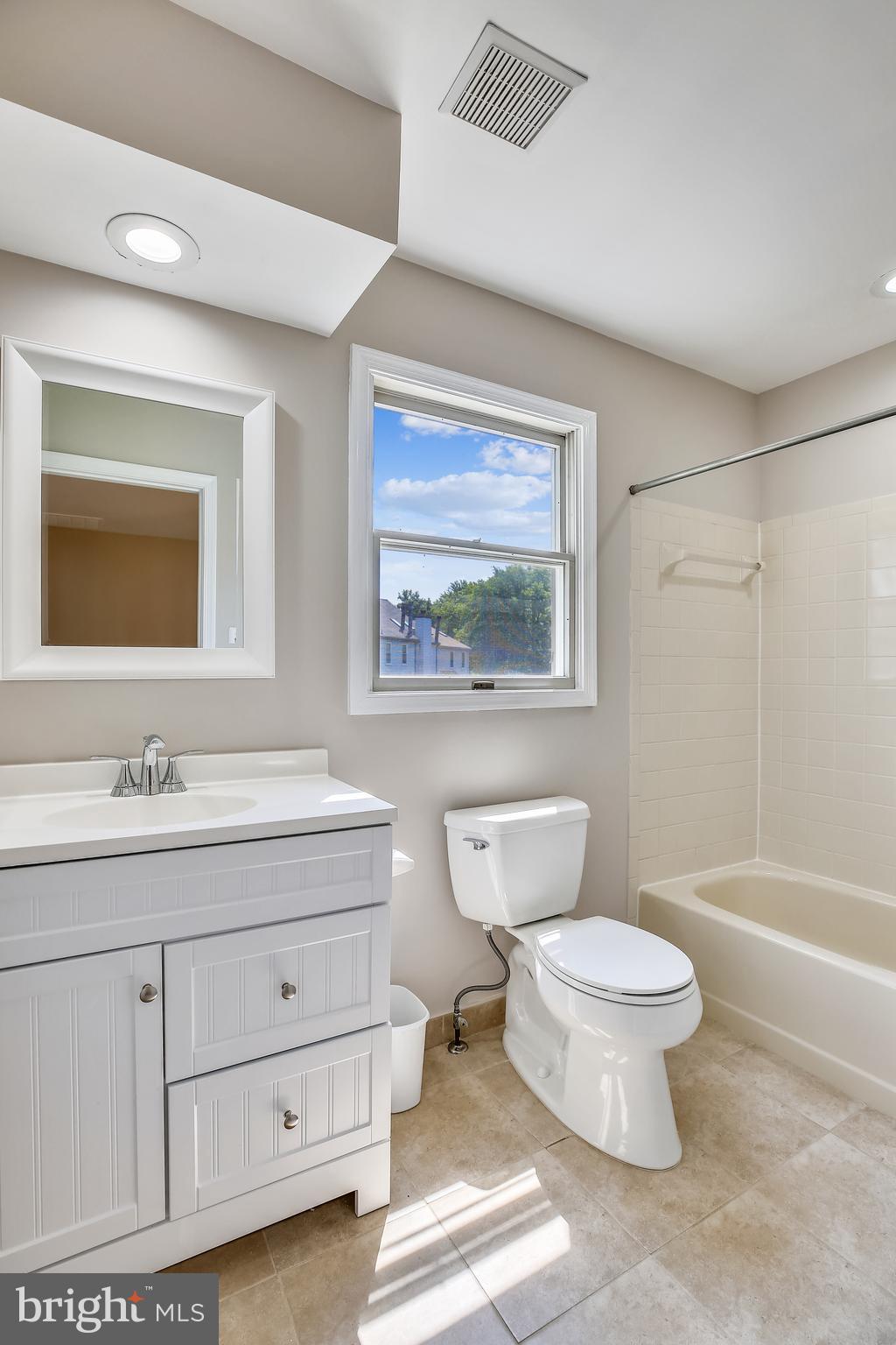 STONEBRIDGE - Residential