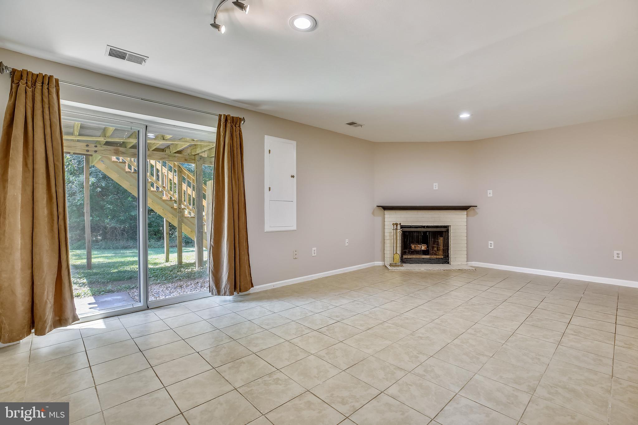 STONEBRIDGE - Residential