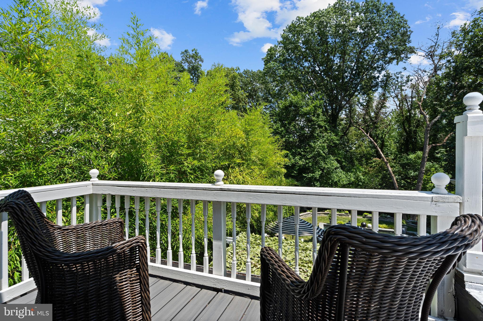 BUCKNELL MANOR - Residential