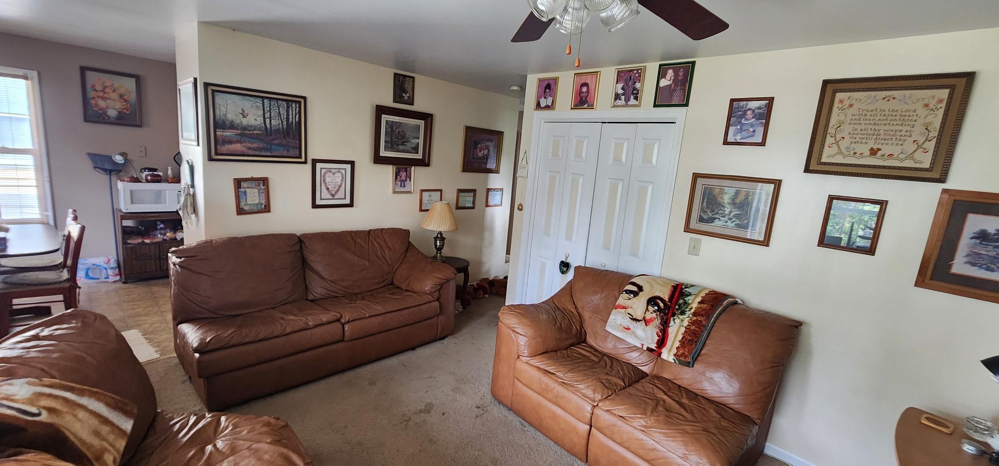 HAGERSTOWN - Residential