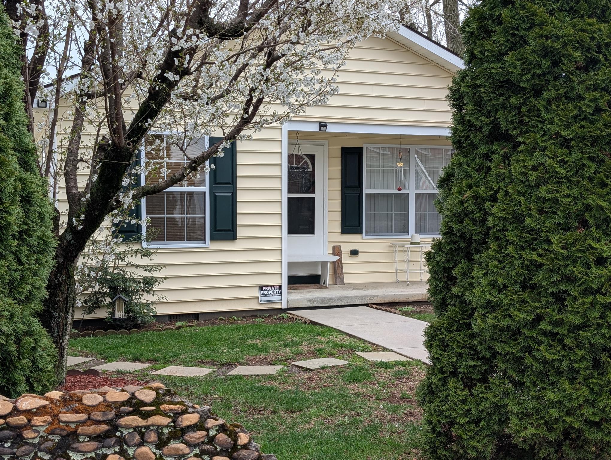 HAGERSTOWN - Residential