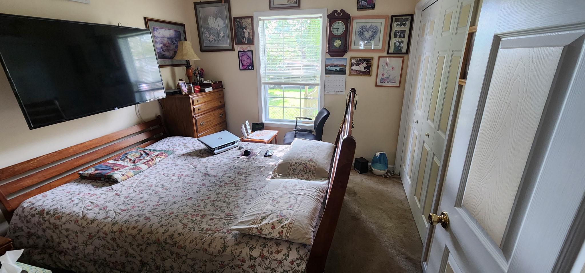 HAGERSTOWN - Residential