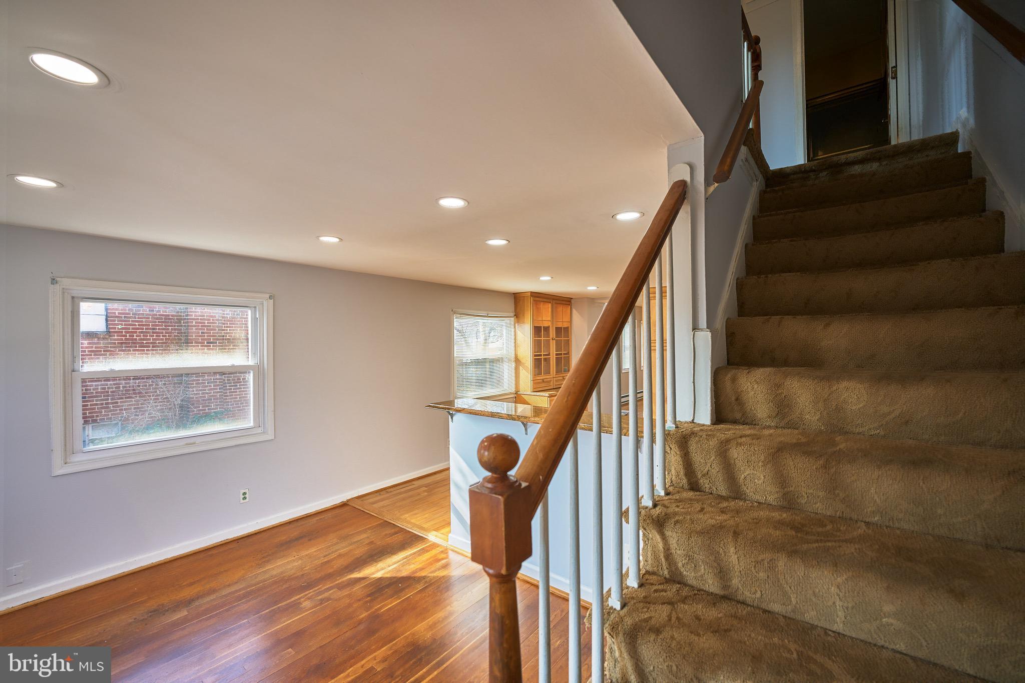 WAKEFIELD - Residential