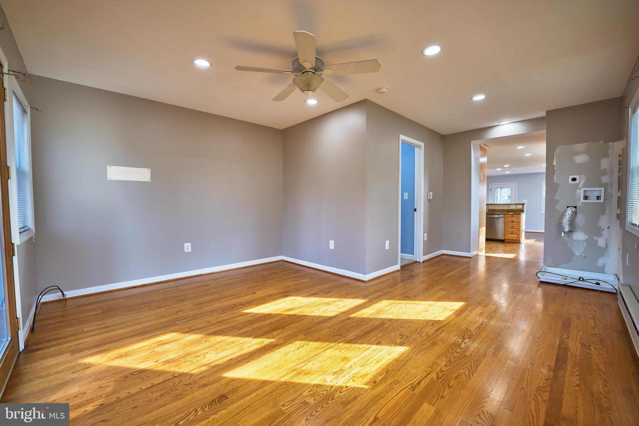 WAKEFIELD - Residential