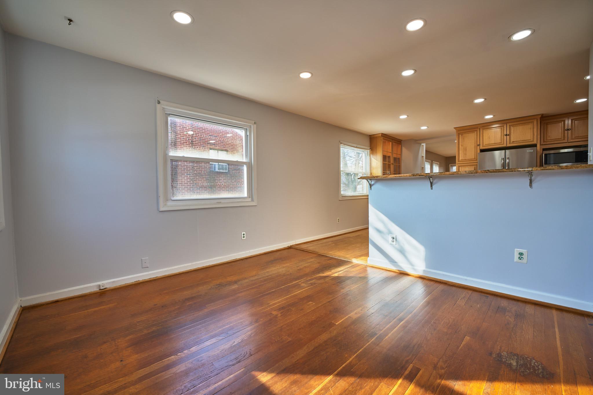 WAKEFIELD - Residential