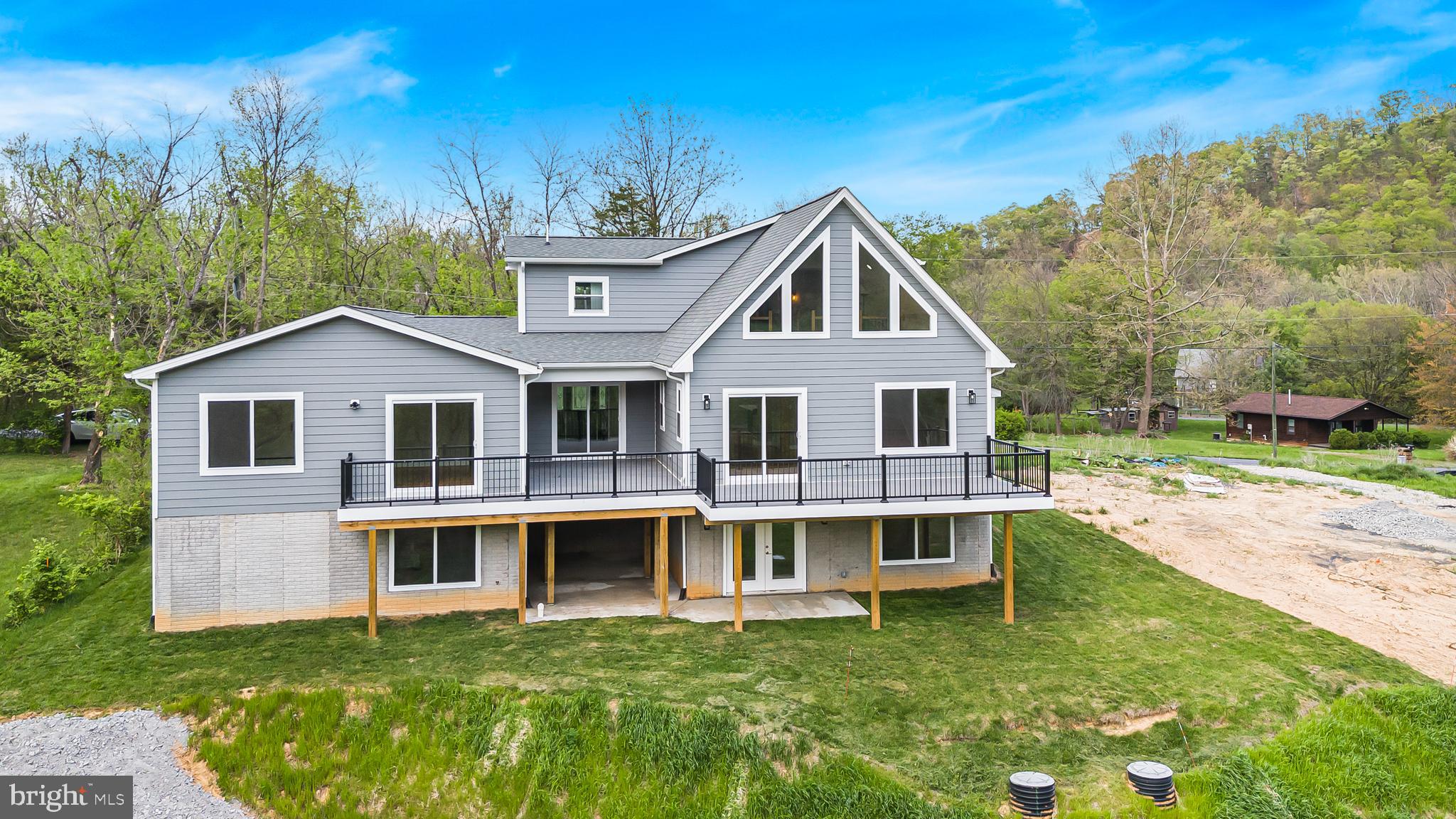 BLACK BEAR CROSSING - Residential