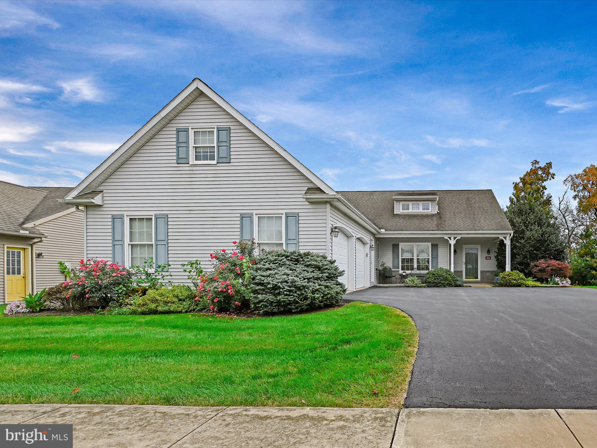 An elegant, well-maintained home perfect for one floor living or also enjoy the finished walk-out lower level with expansive storage space or the loft like upper level. An Open floor plan leads to a light-filled sunroom where all the seasons can be viewed from the cozy comfort of your home.
Located in a desirable 55+ community.