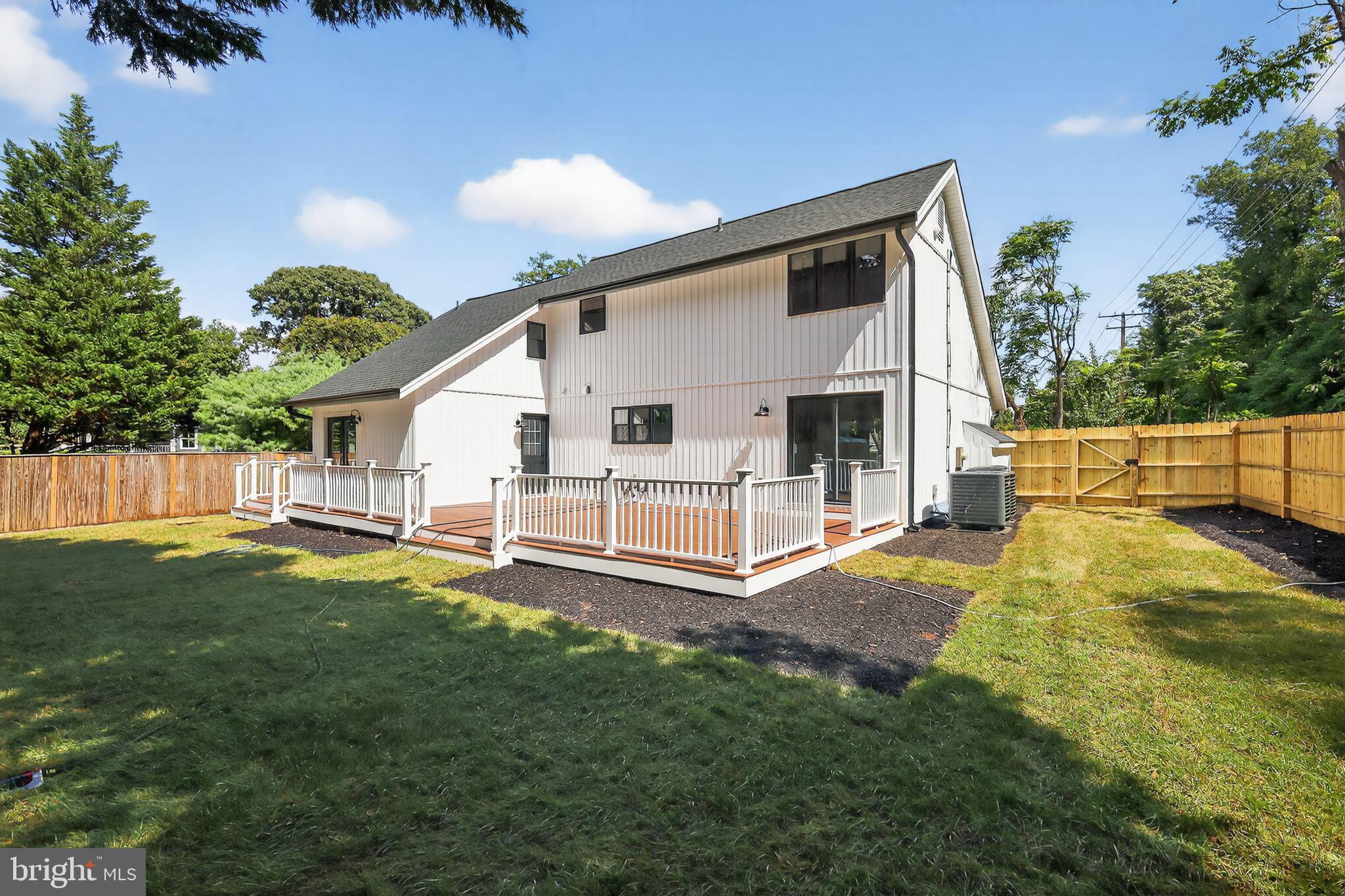 WEST ANNAPOLIS - Residential