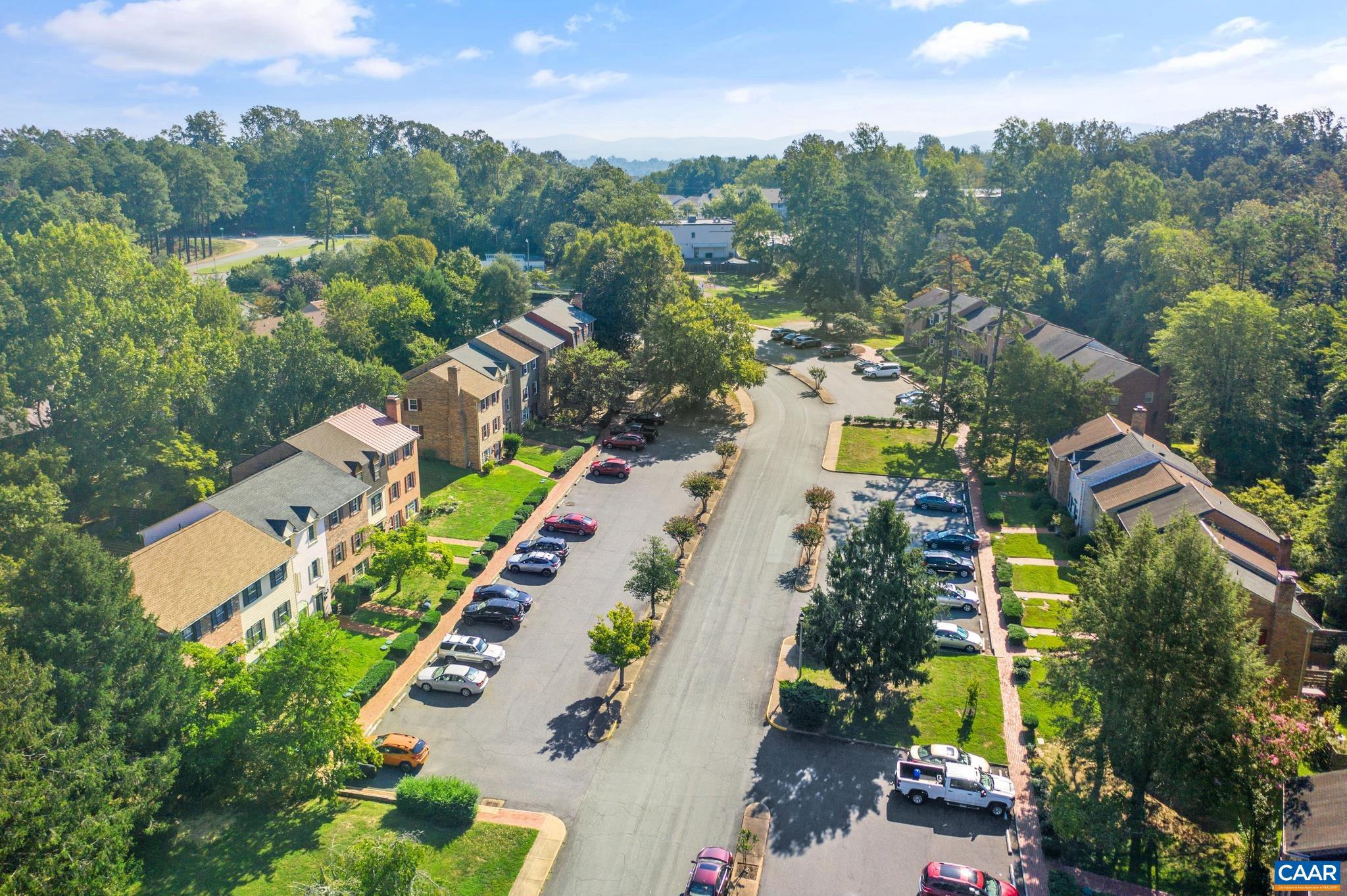 GEORGETOWN GREEN - Residential Lease