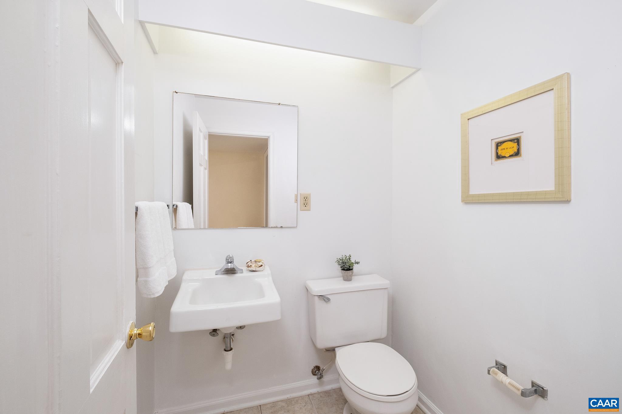 GEORGETOWN GREEN - Residential Lease