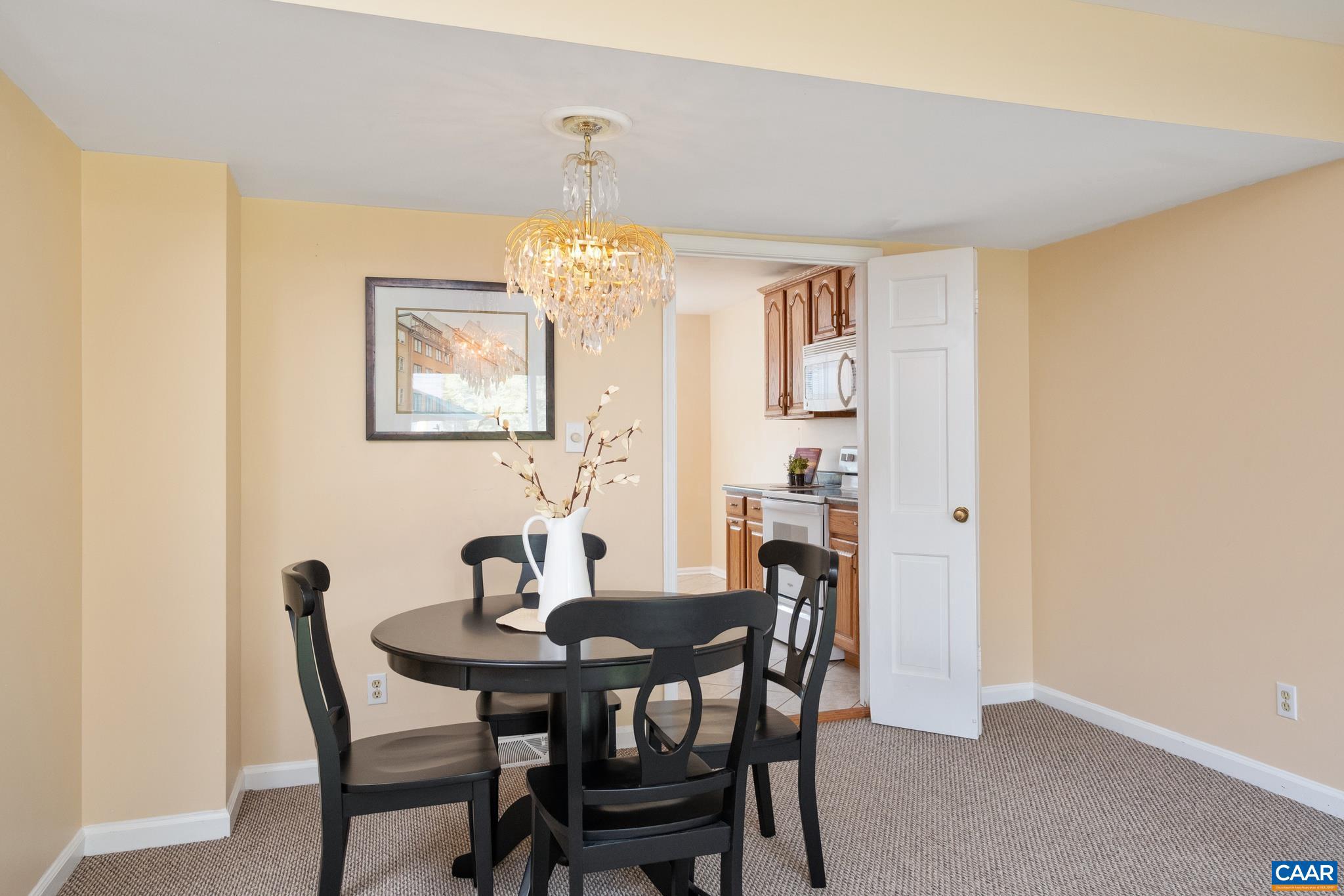 GEORGETOWN GREEN - Residential Lease