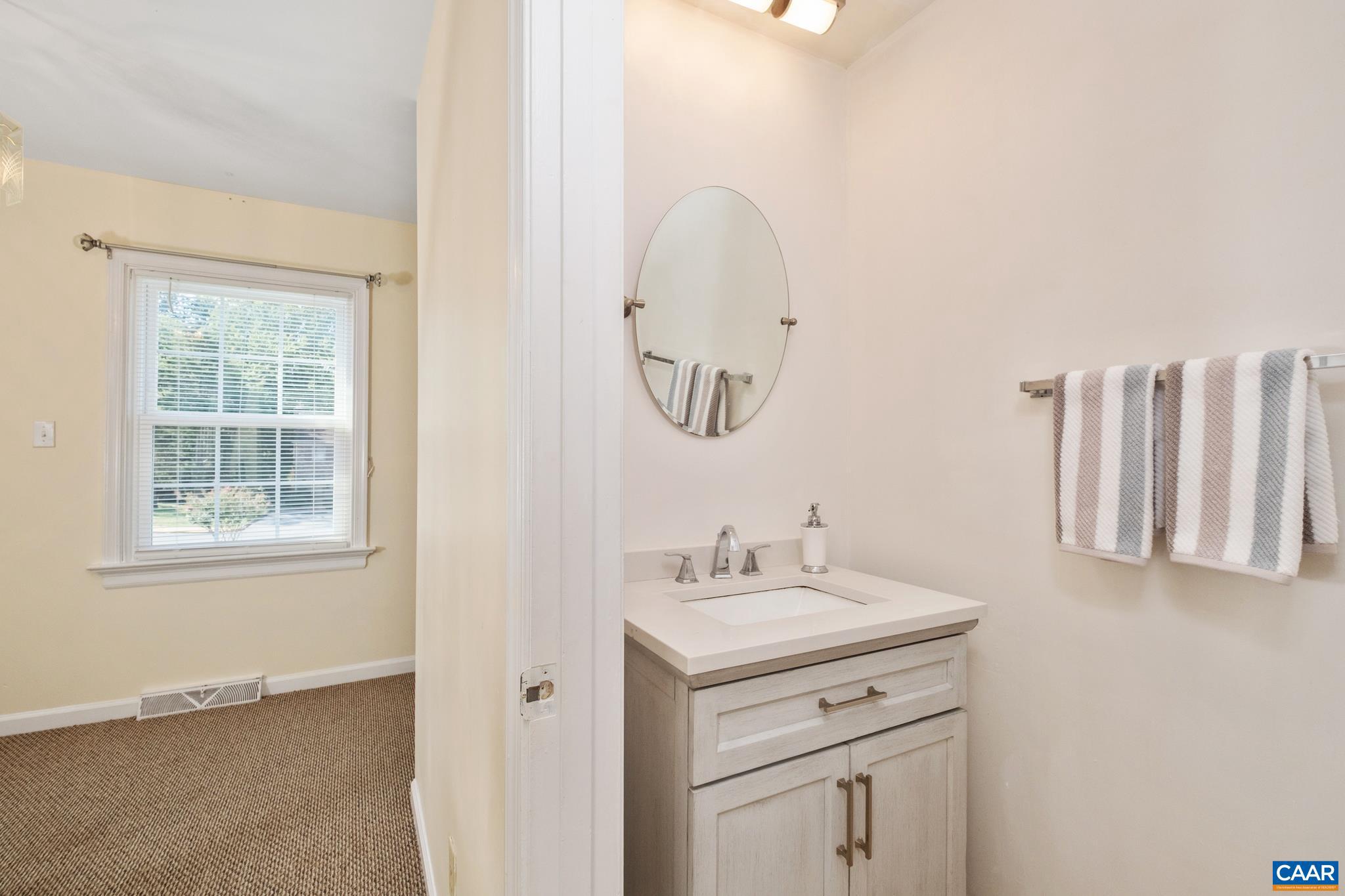 GEORGETOWN GREEN - Residential Lease