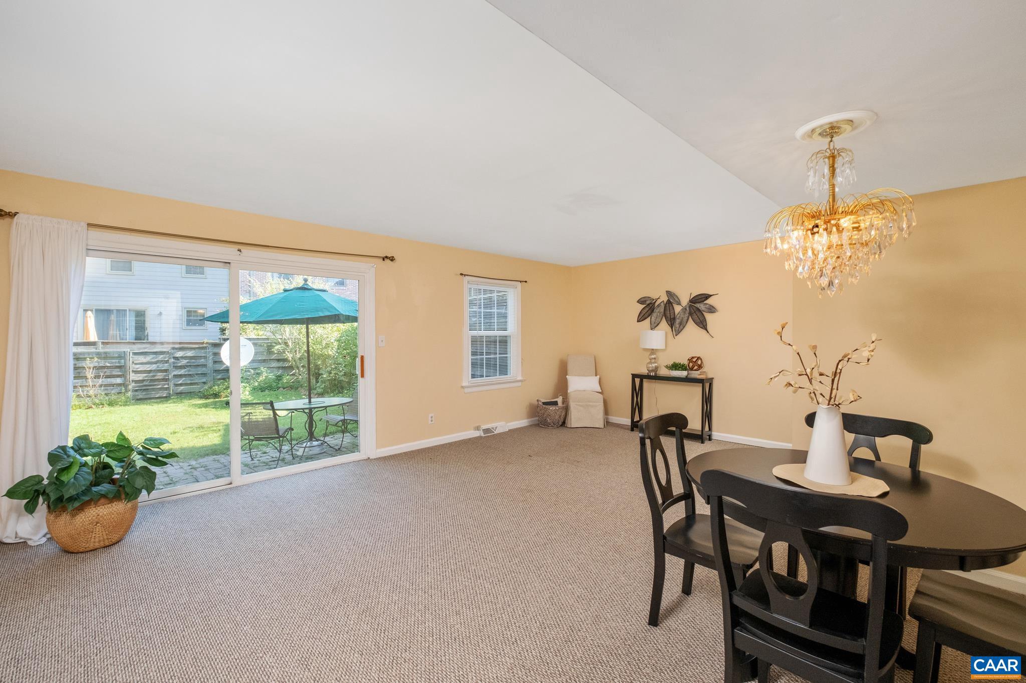 GEORGETOWN GREEN - Residential Lease