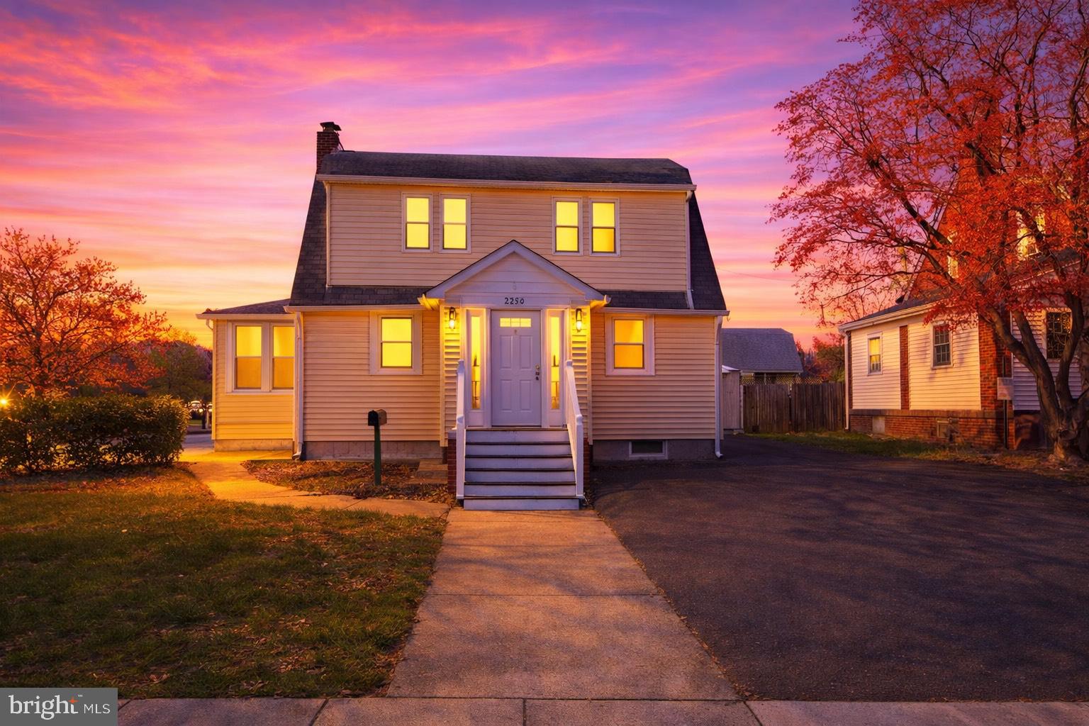 AURORA HILLS - Residential