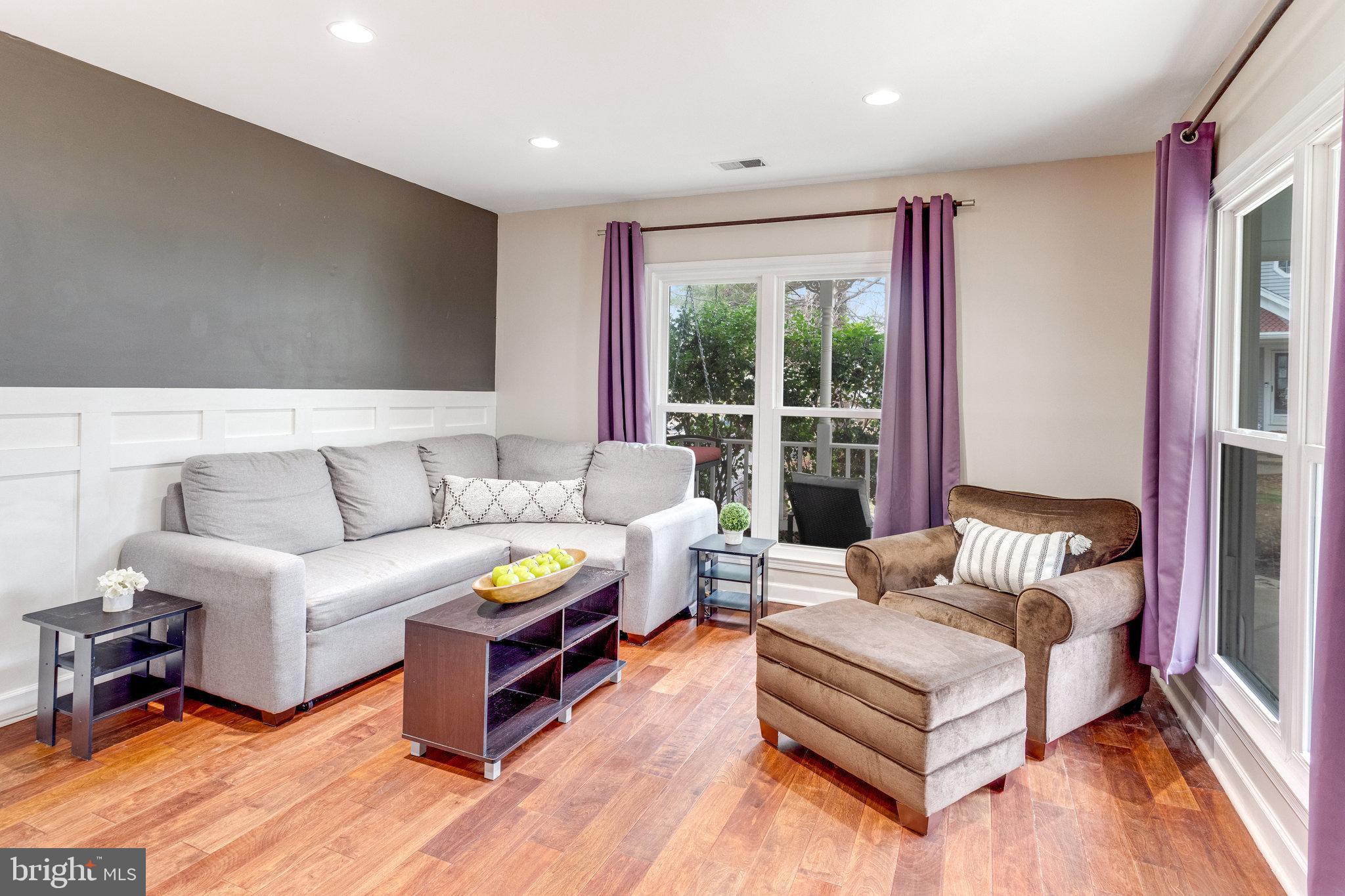 MONTCLAIR - Residential