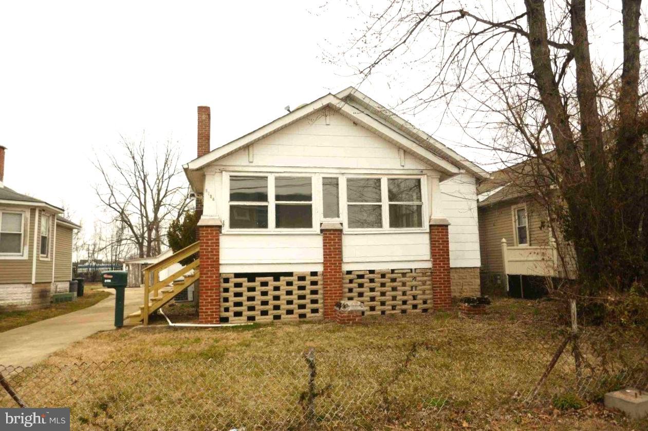 Great opportunity to own in the Middle River neighborhood. Featuring a a very spacious living area with fireplace and lots of natural lighting. Separate dining area and a huge kitchen waiting for your creativity! A total of 3 bedrooms and a full bathroom are perfect for your family. Driveway for multi vehicle off street parking. Enjoy the spacious and fenced rear yard which is ideal for entertainment. Located near Interstate 695 and 95, in close proximity to the MARC train, near the highway and many public transportation options.   Walking distance to shopping and bus service. Gunpowder State Park is just a few minutes away - enjoy hiking, fishing and boat ramp. Do not let this one go. Schedule your showing now!