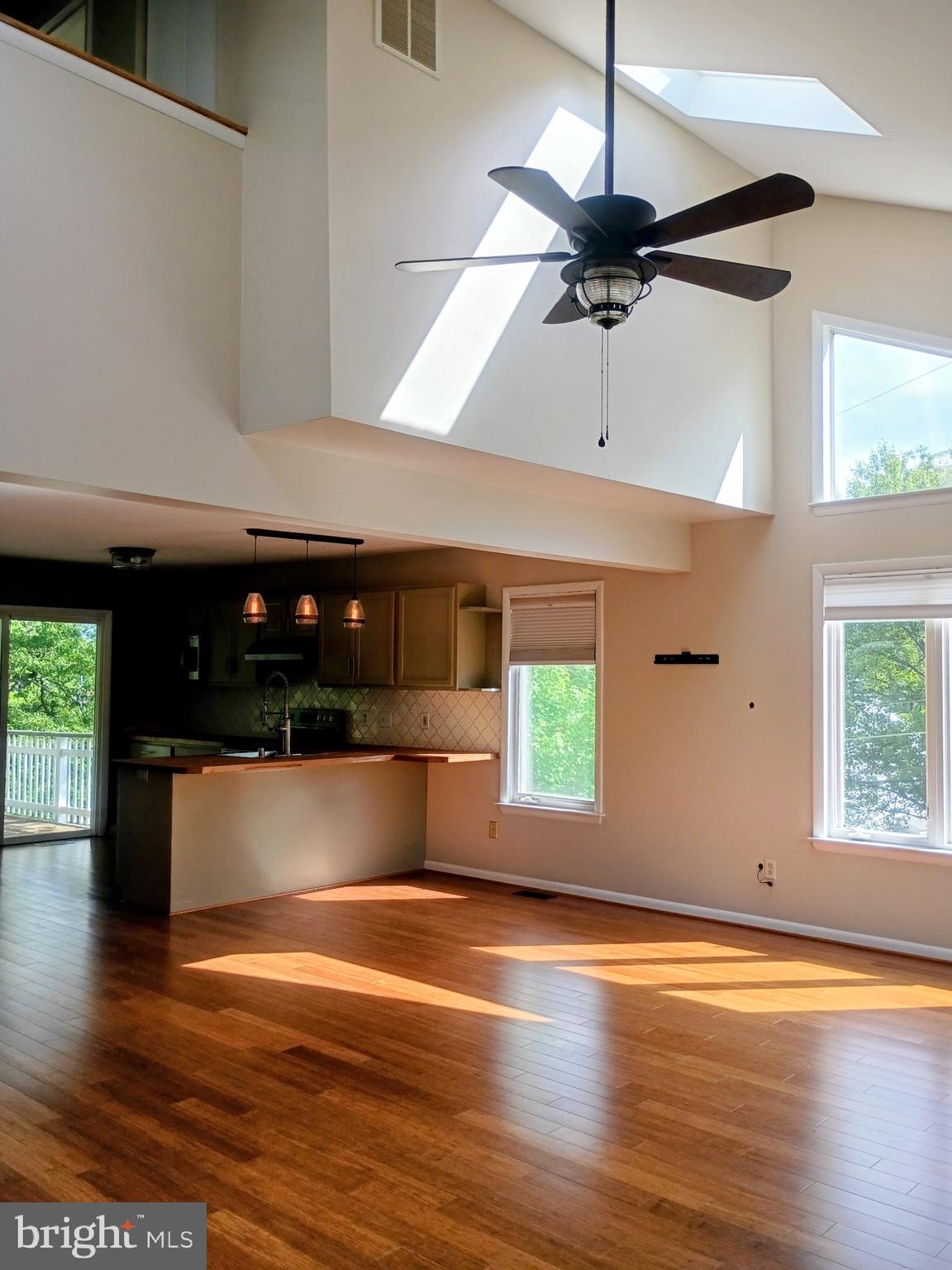 HOLLY HILL HARBOR - Residential